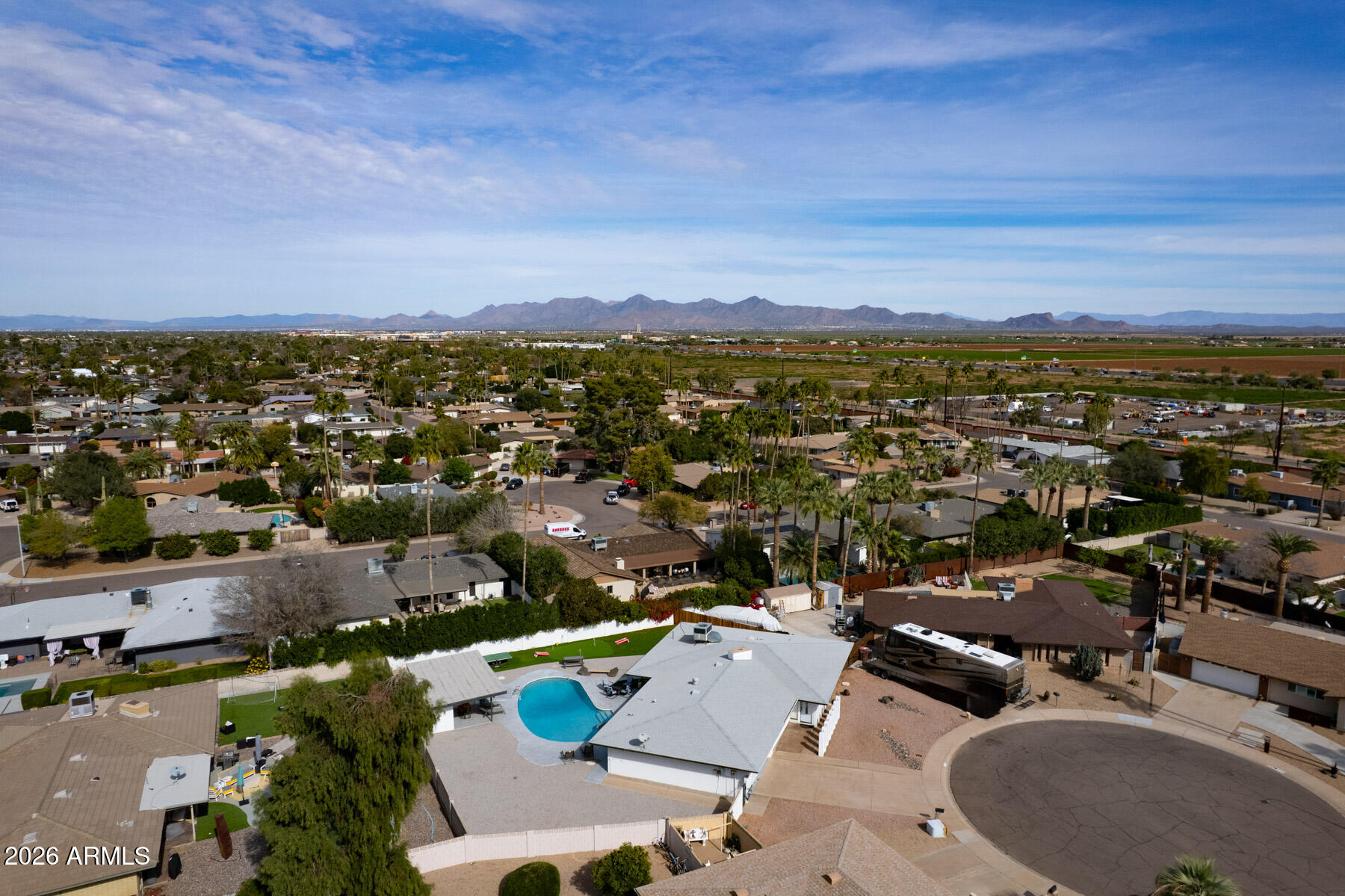 8714 E MACKENZIE Drive