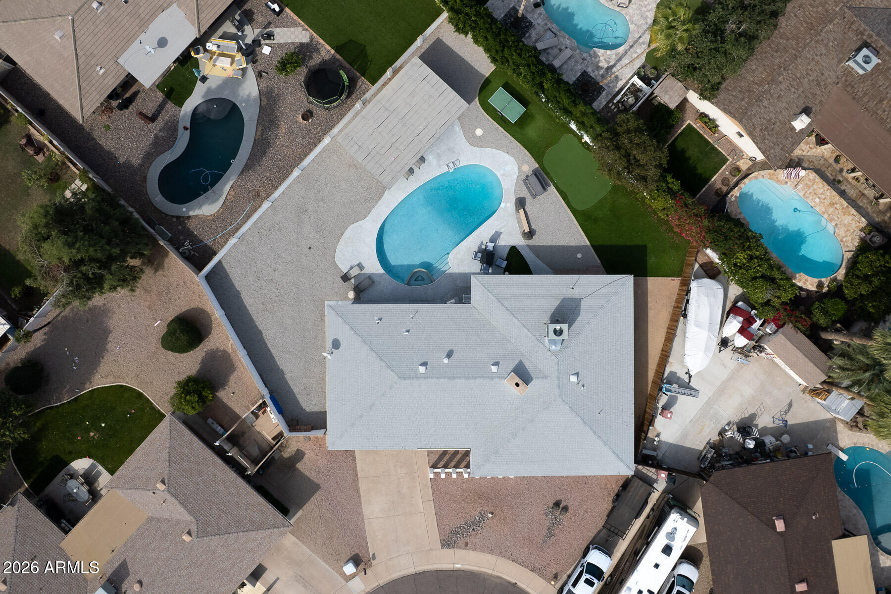 8714 E MACKENZIE Drive