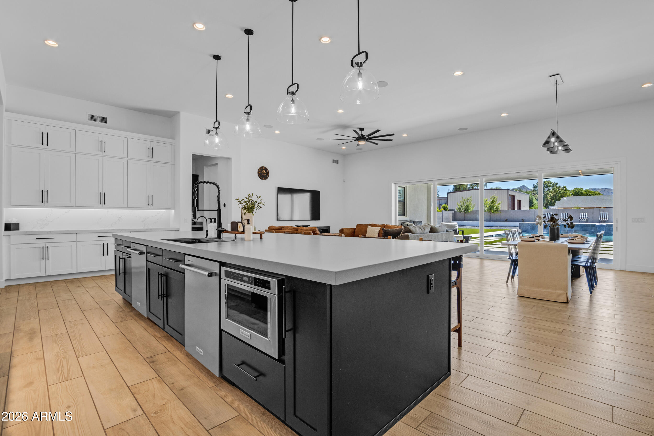 20689 E PUMMELOS Road