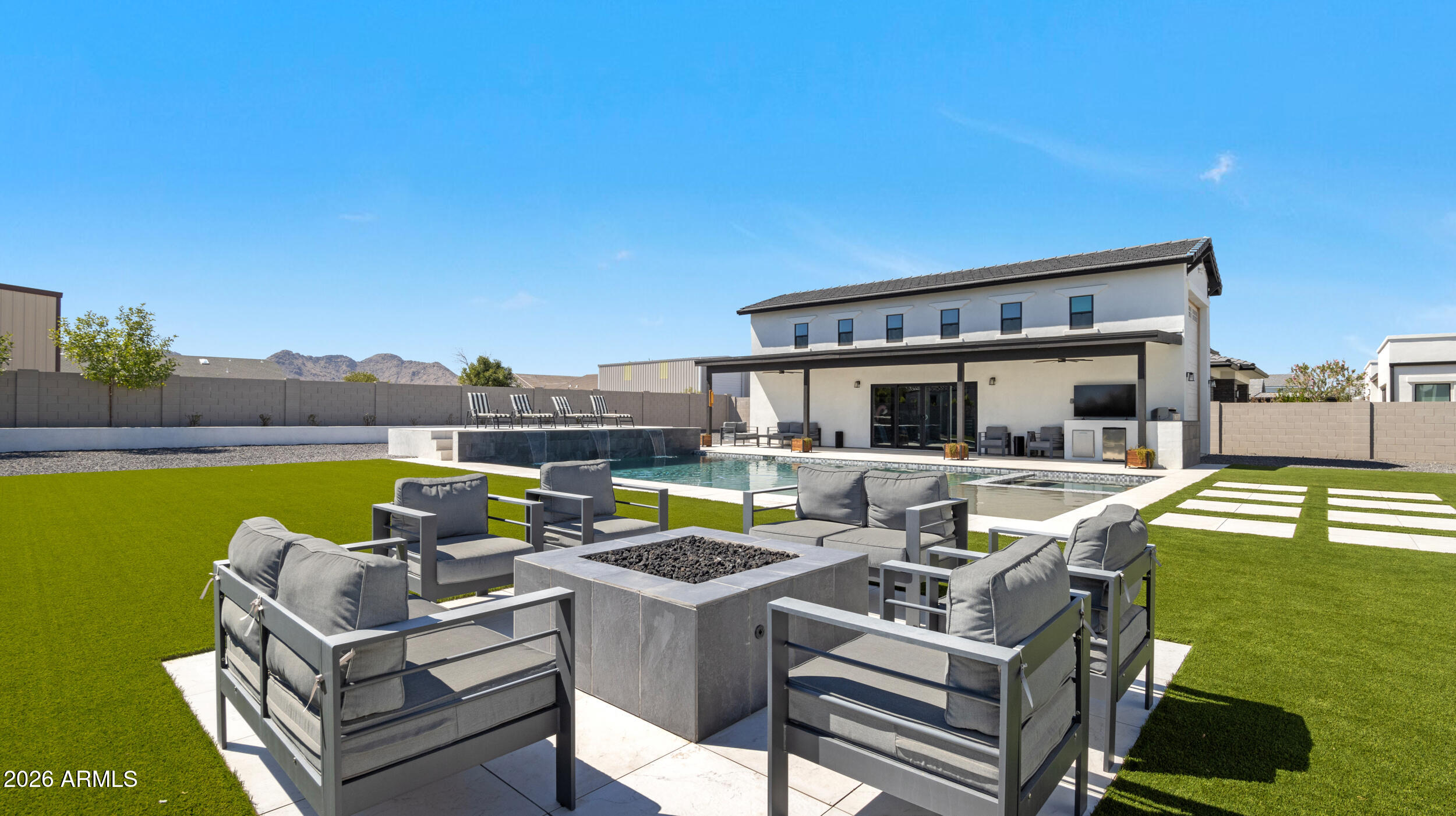 20689 E PUMMELOS Road