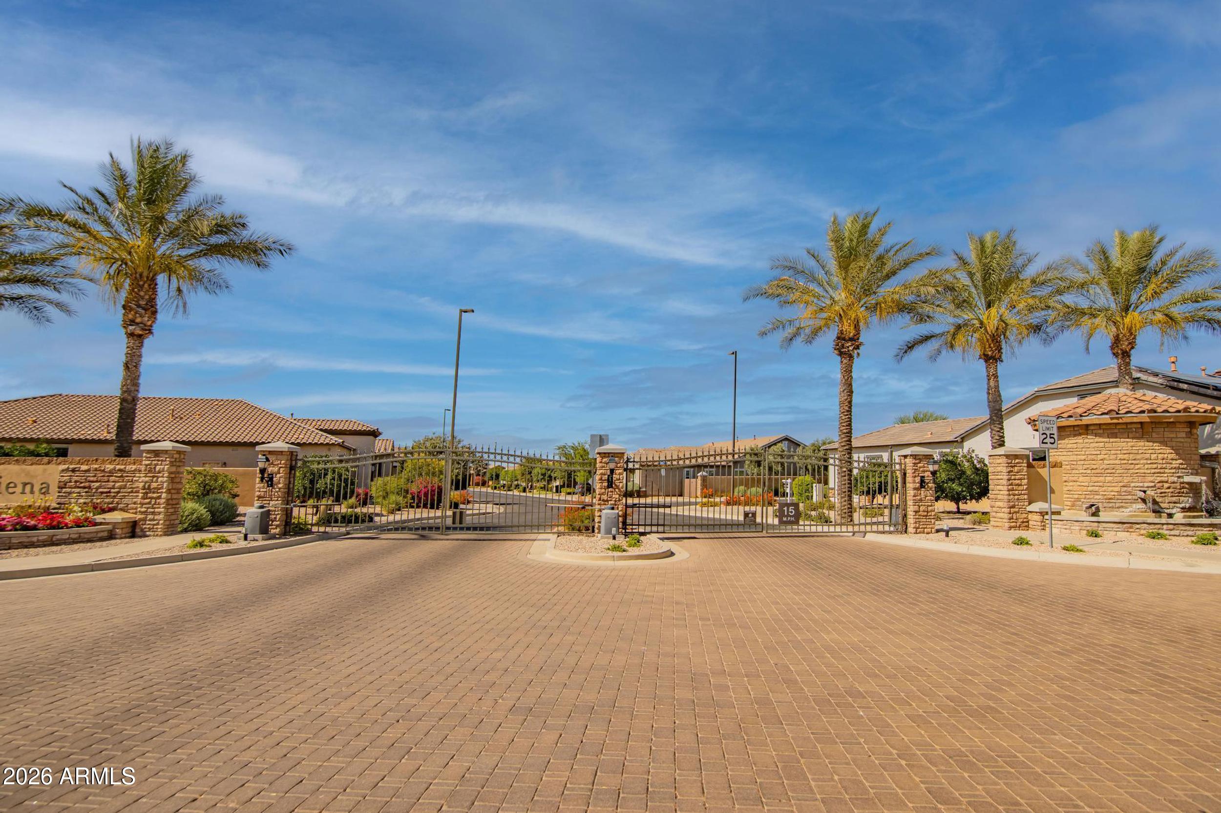 4167 E DUBOIS Avenue