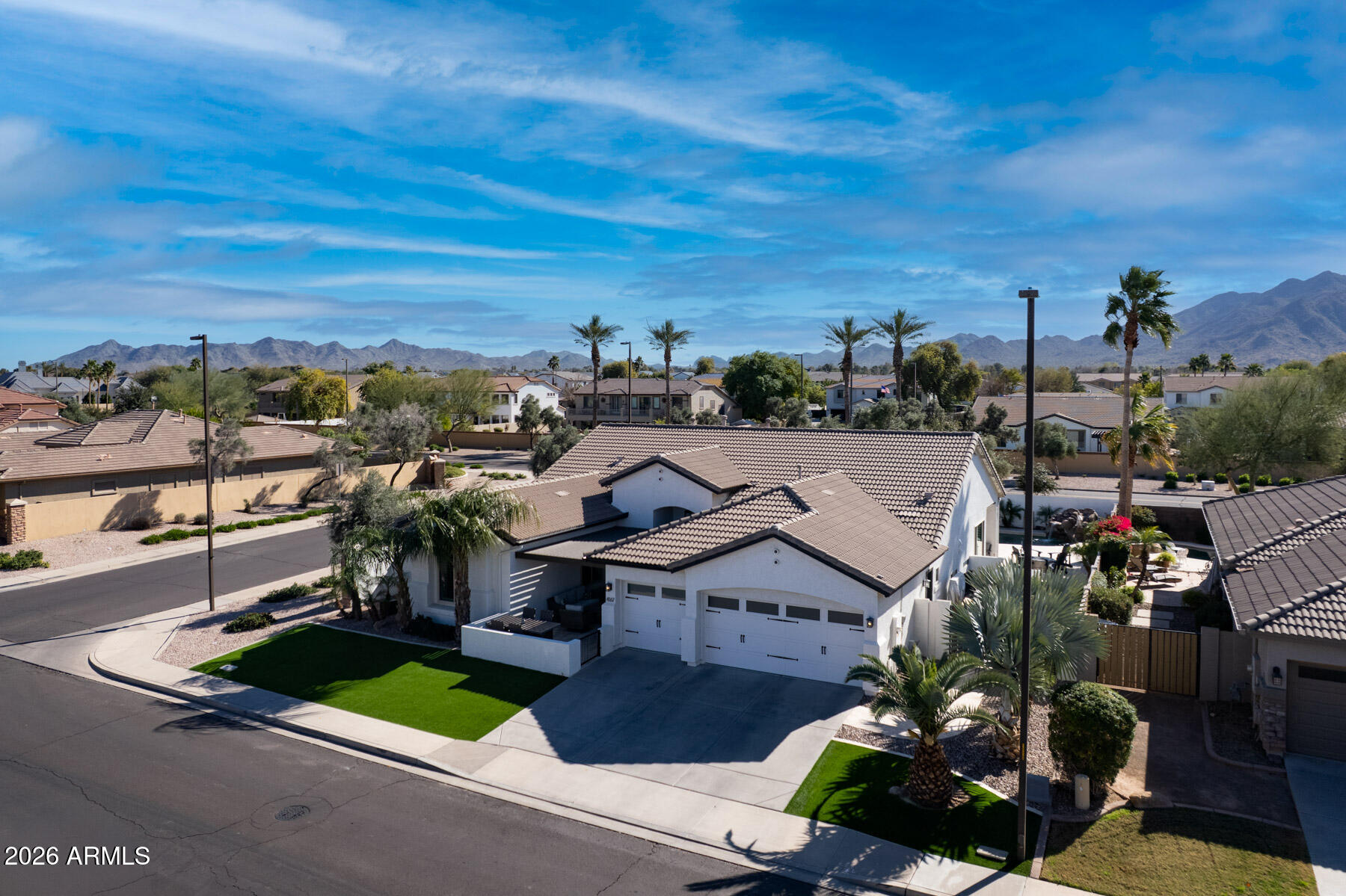 4167 E DUBOIS Avenue