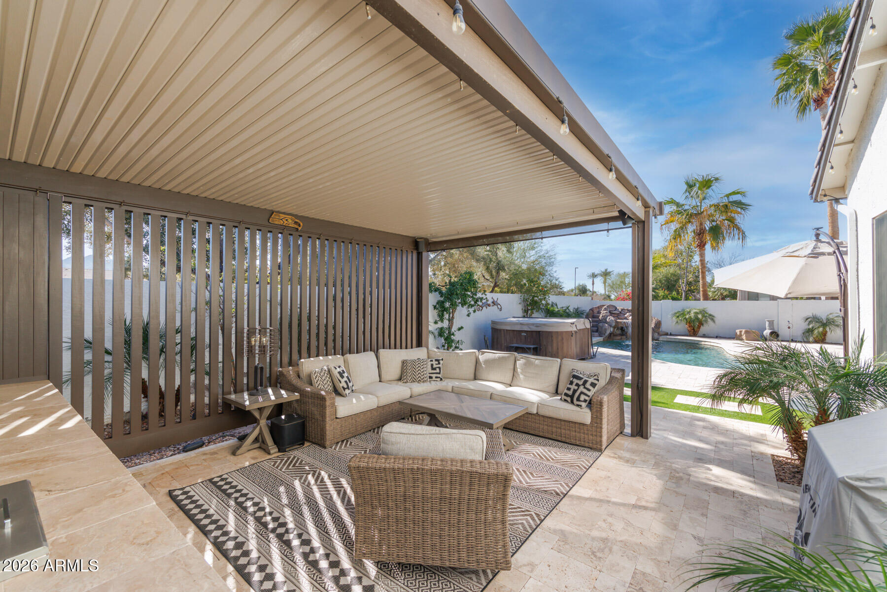 4167 E DUBOIS Avenue