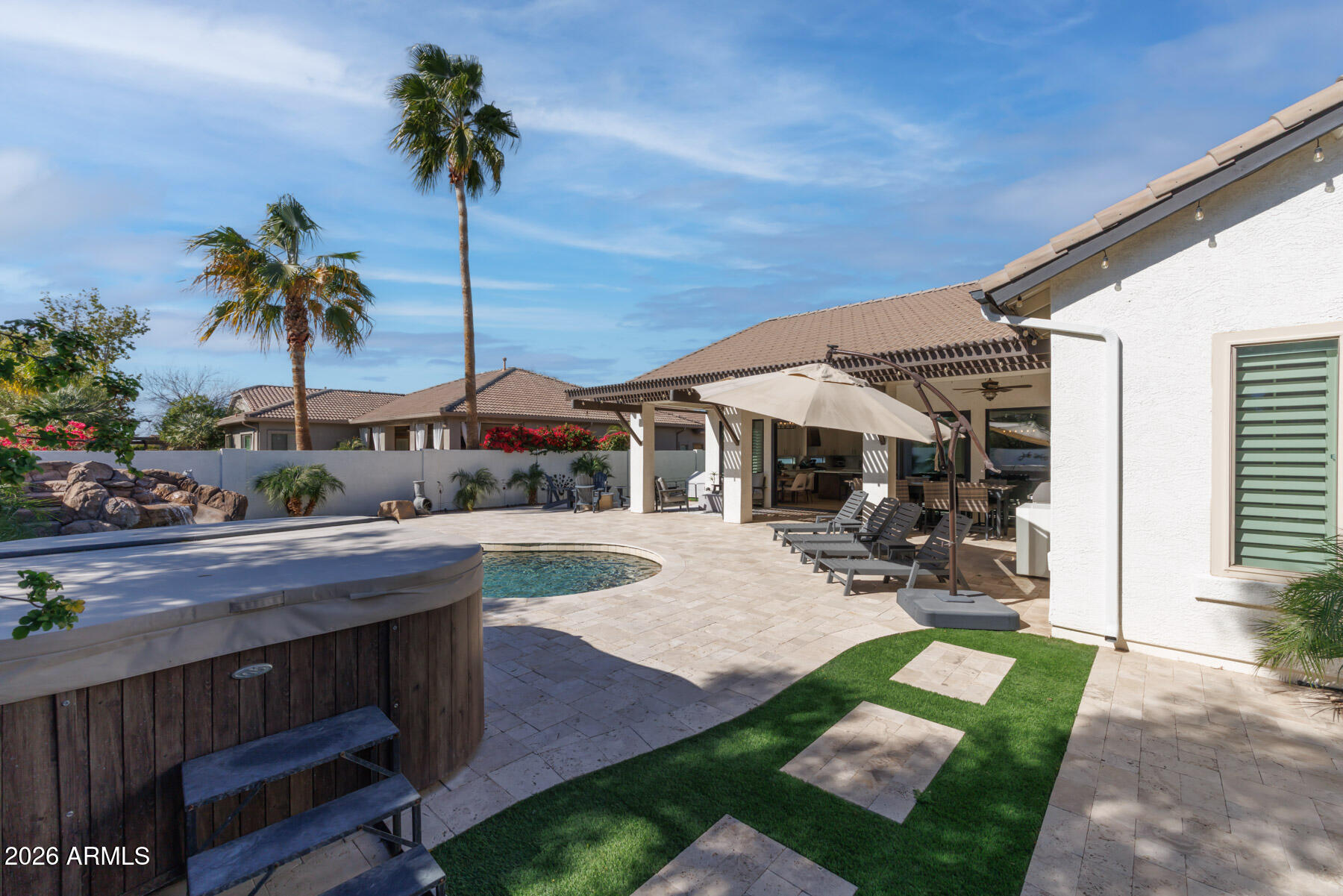 4167 E DUBOIS Avenue