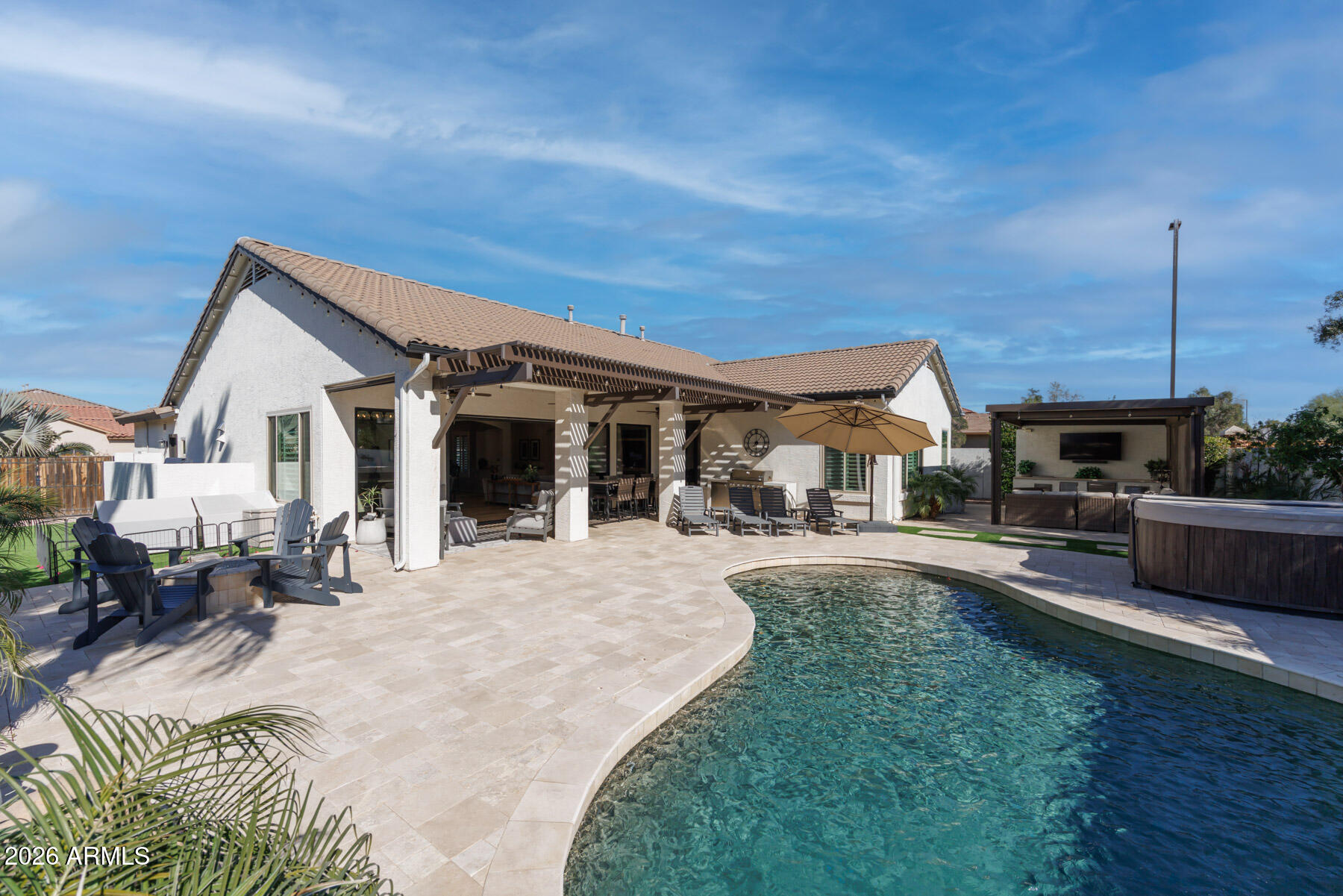 4167 E DUBOIS Avenue