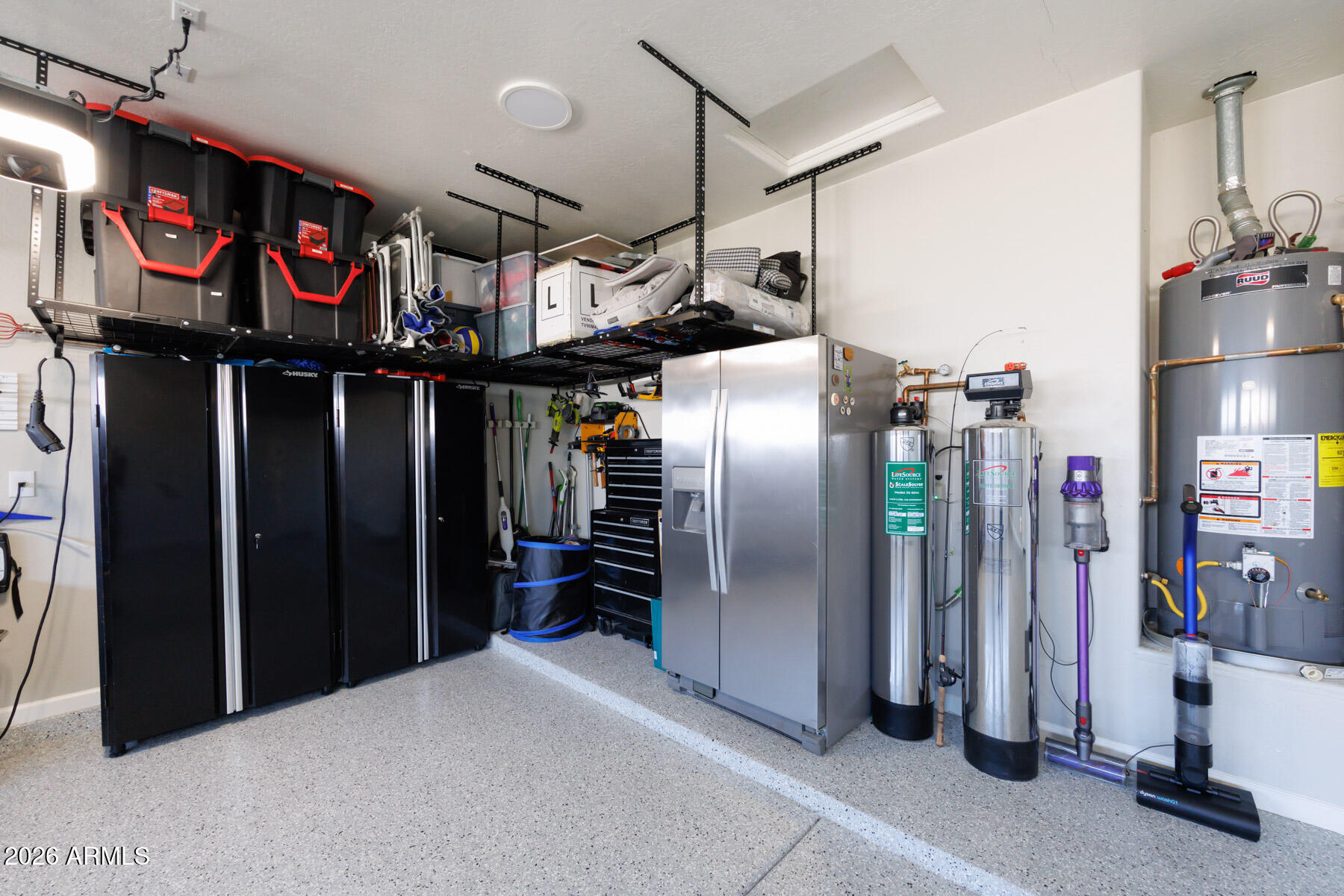 4167 E DUBOIS Avenue