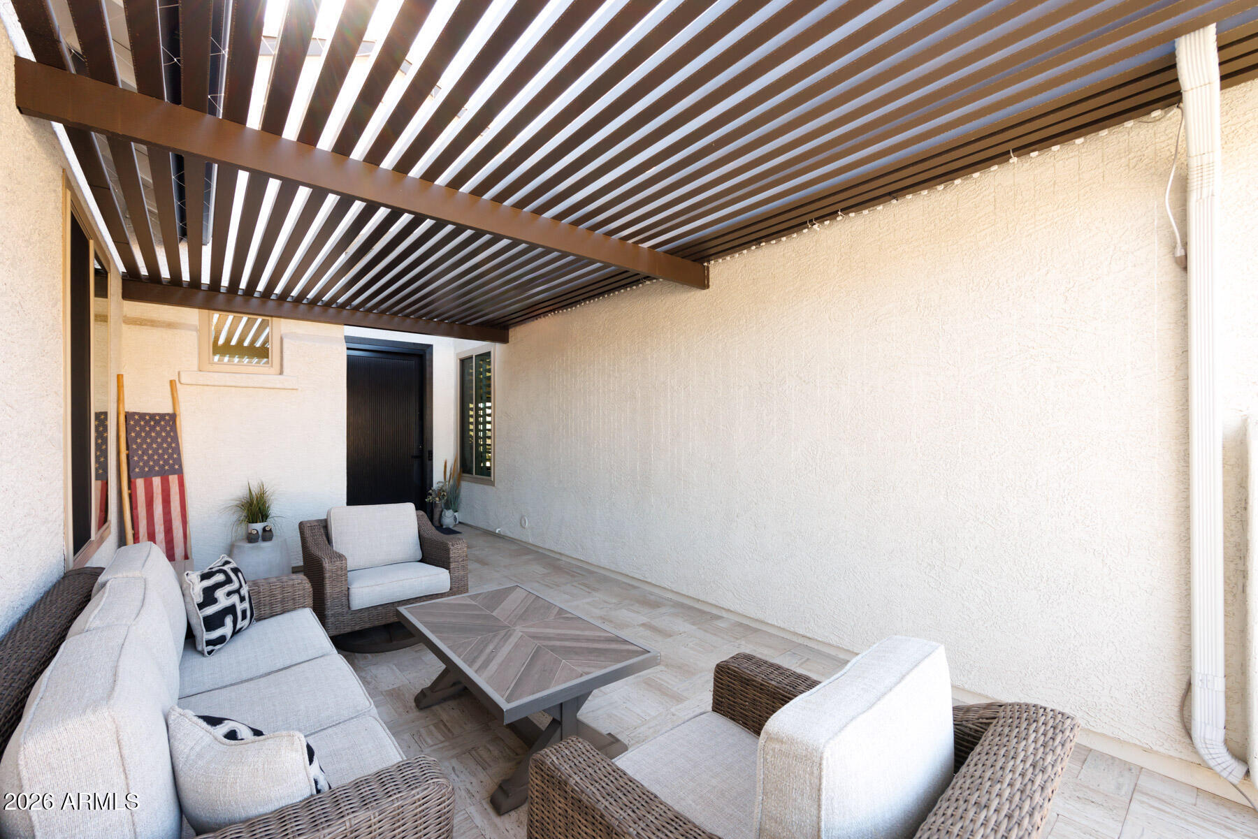 4167 E DUBOIS Avenue