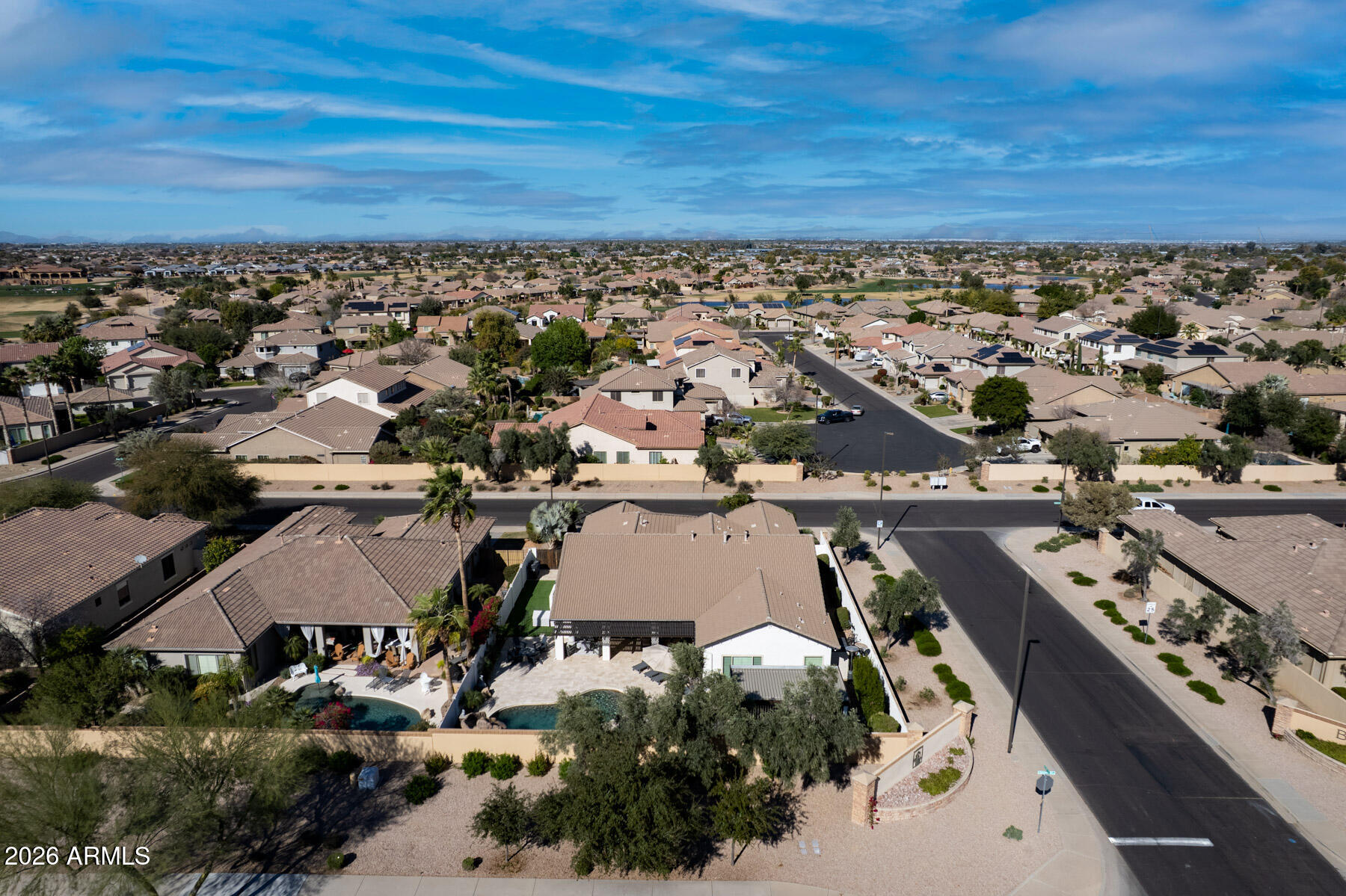 4167 E DUBOIS Avenue