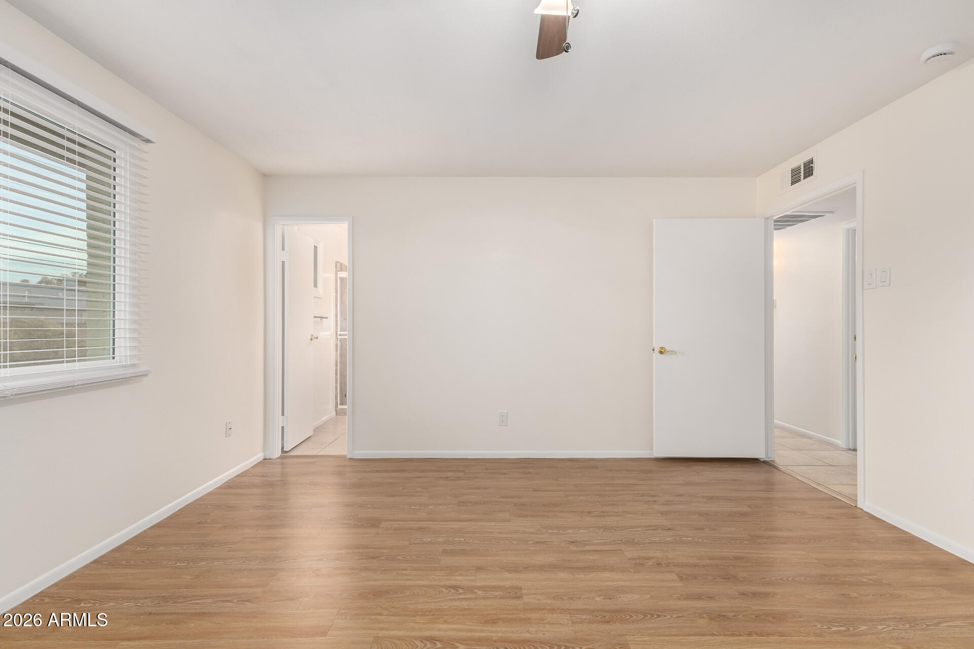 1233 E BROADMOR Drive