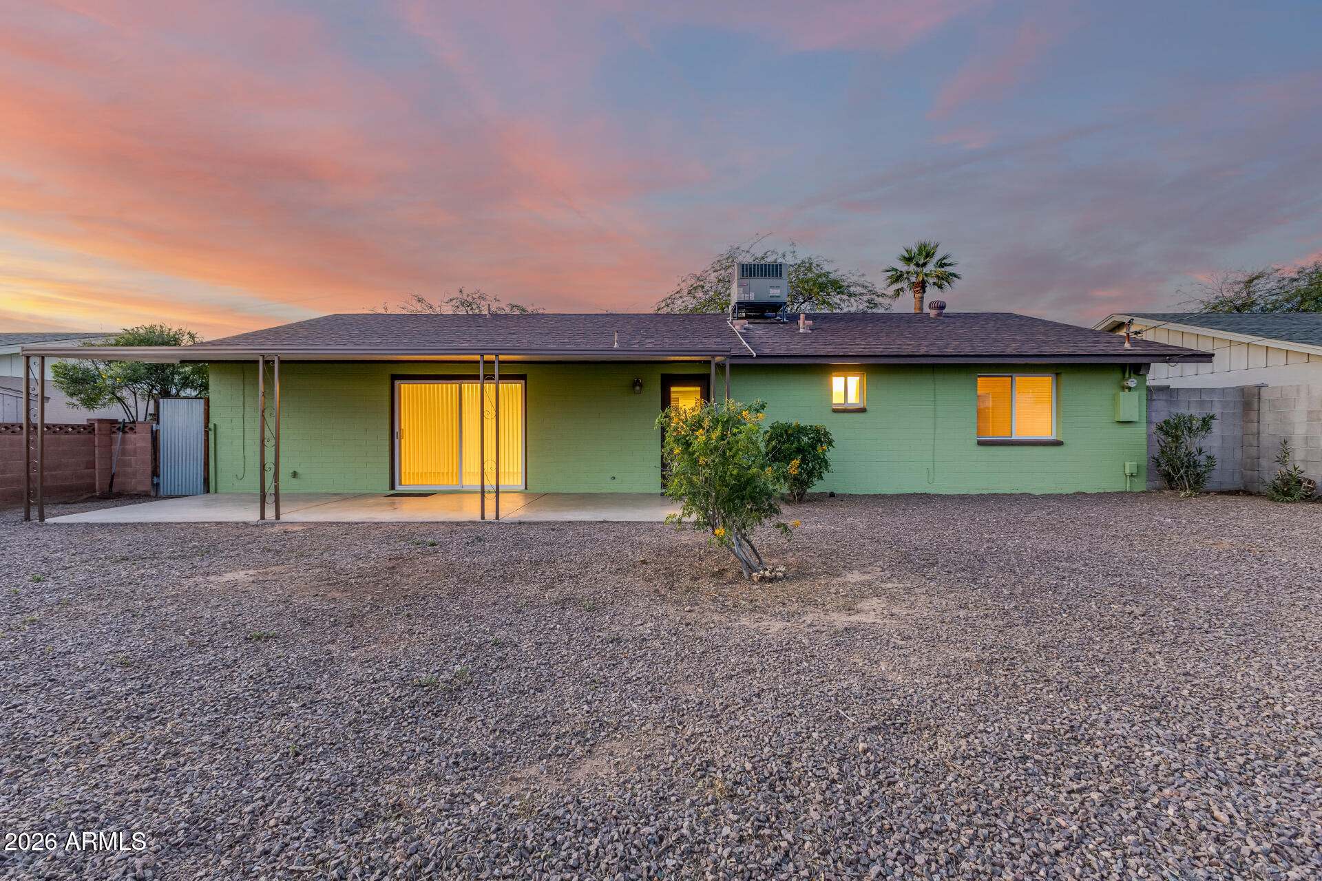 1233 E BROADMOR Drive
