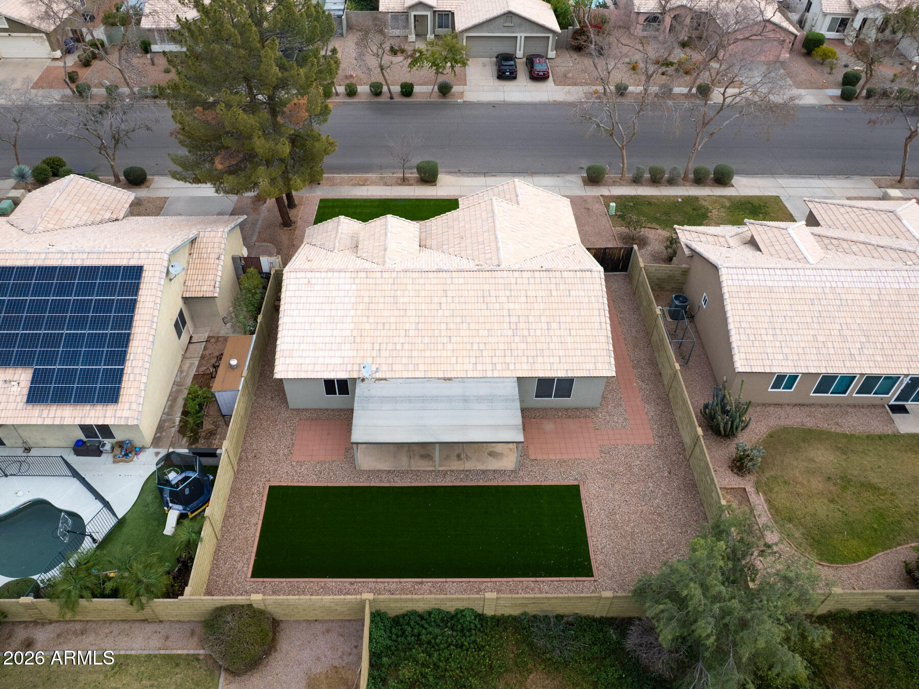 824 S EVERGREEN Street