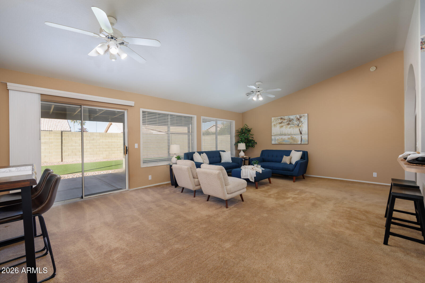 824 S EVERGREEN Street