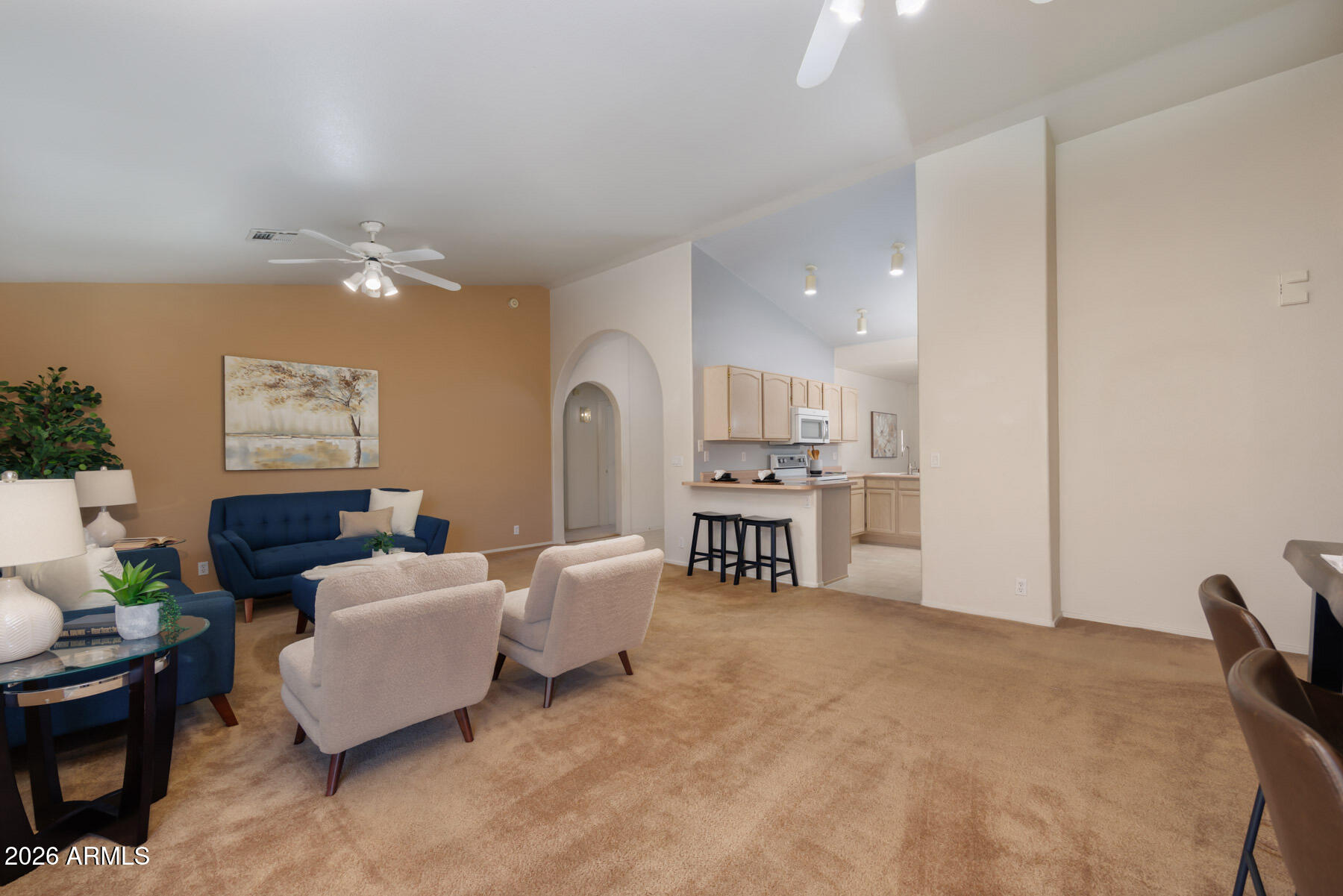 824 S EVERGREEN Street