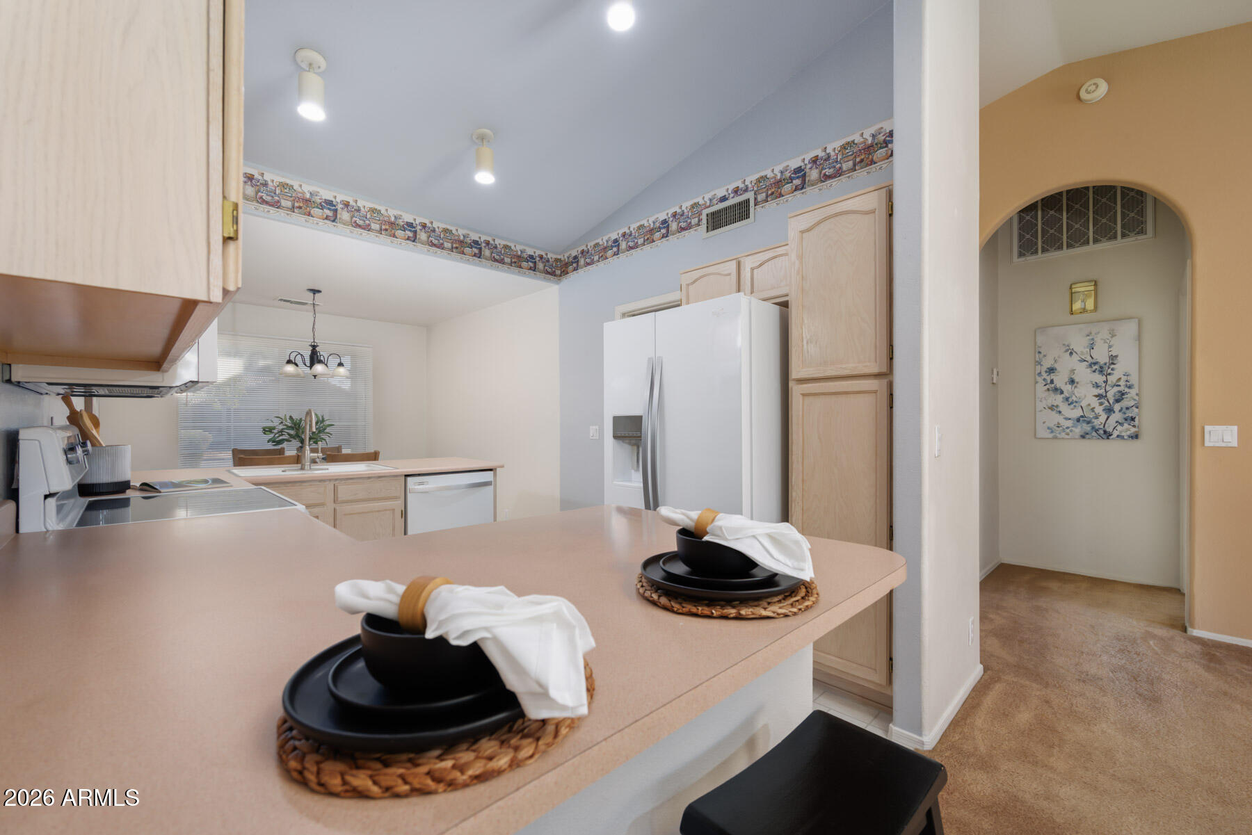 824 S EVERGREEN Street