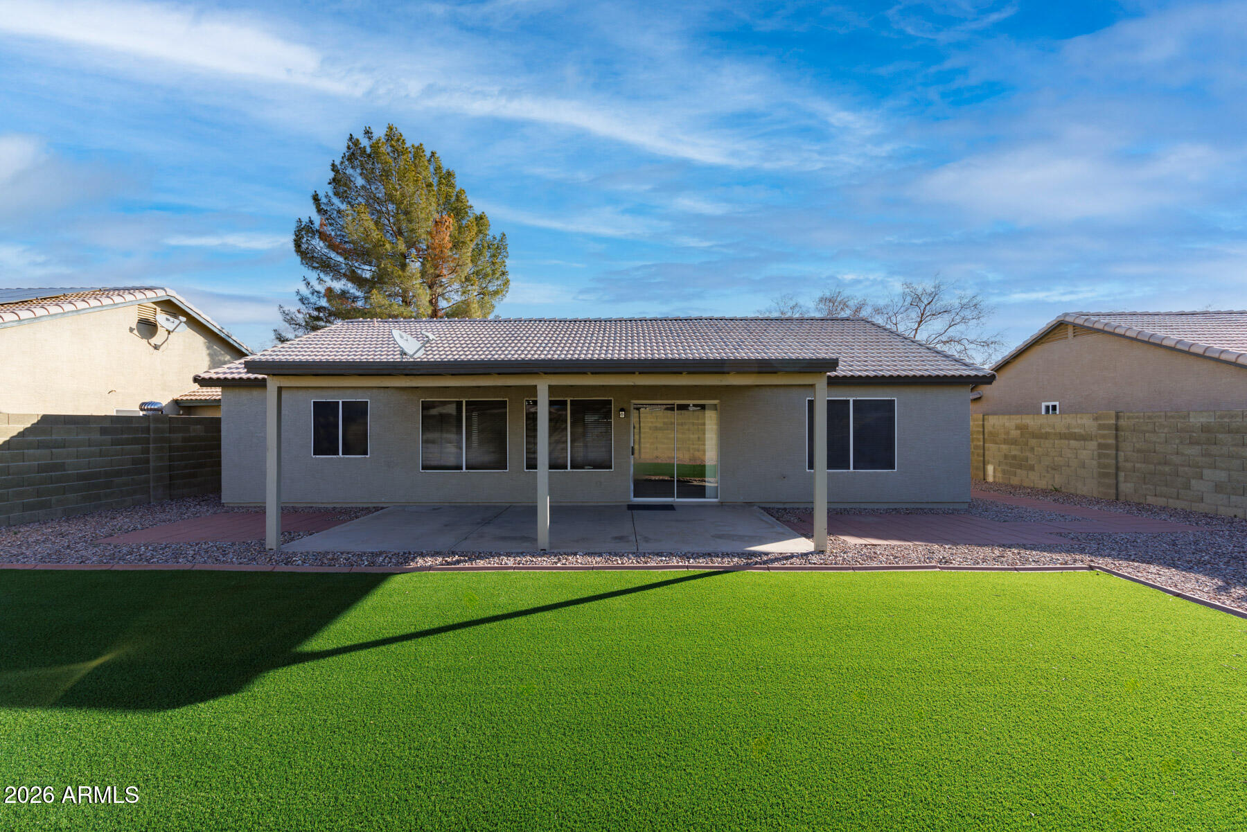 824 S EVERGREEN Street