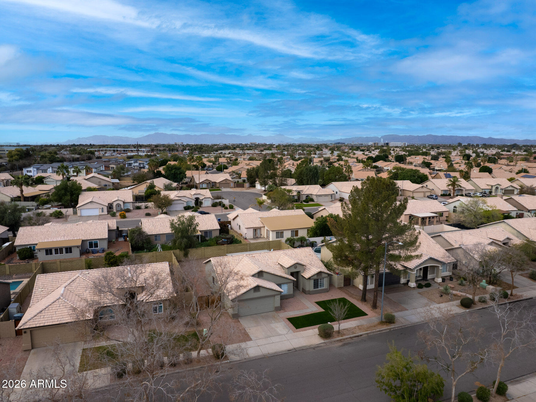 824 S EVERGREEN Street