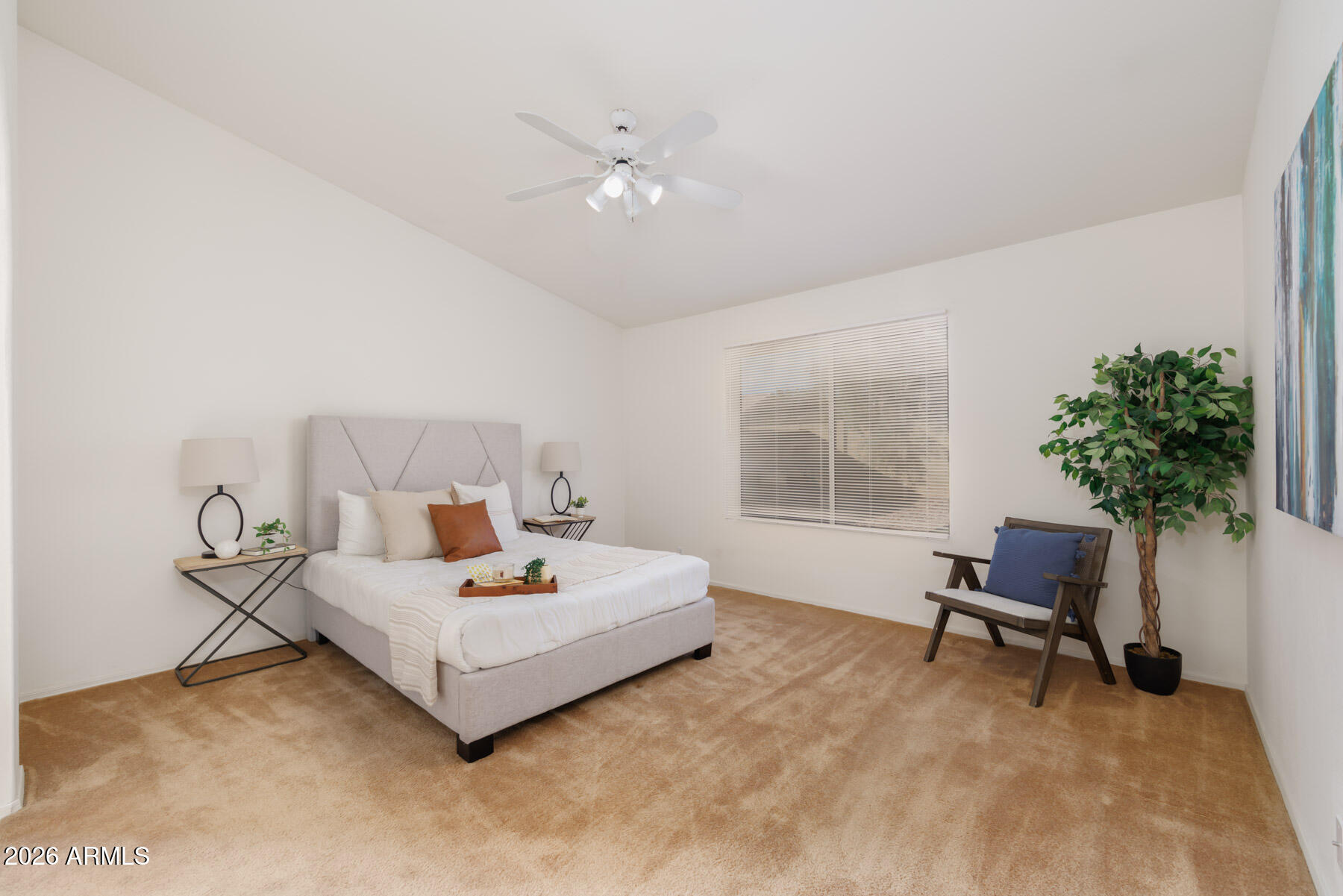 824 S EVERGREEN Street