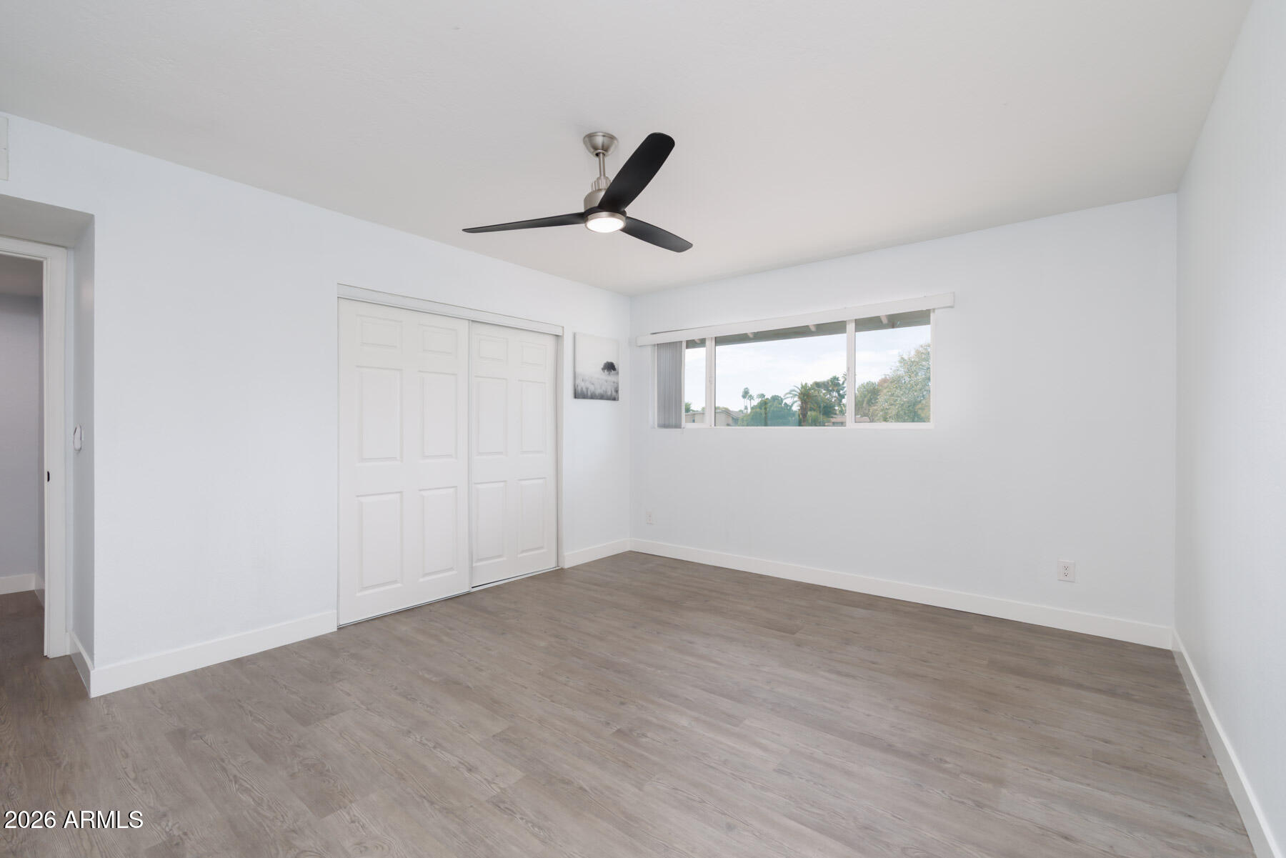 1506 E NORTHSHORE Drive