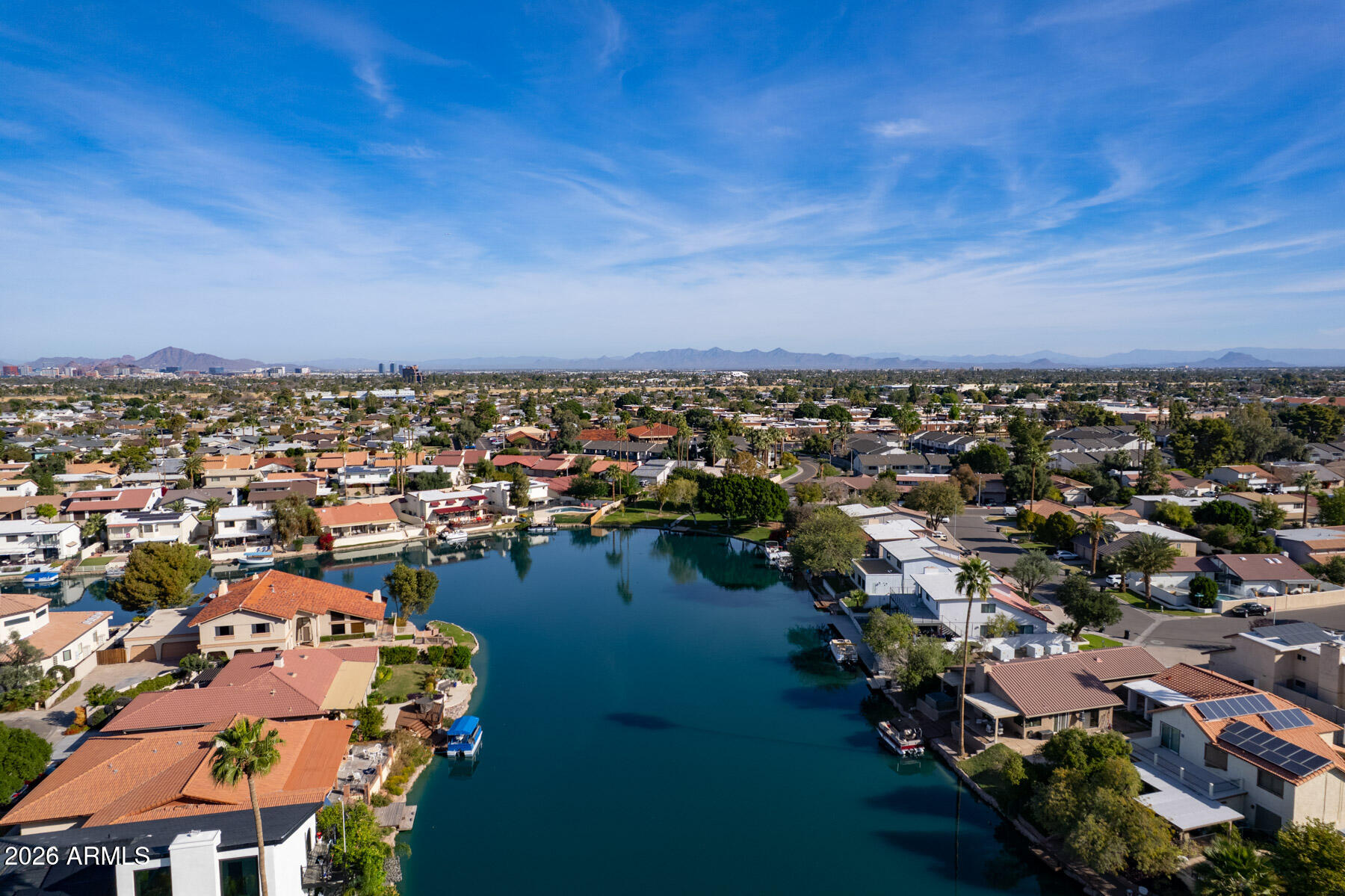 1506 E NORTHSHORE Drive