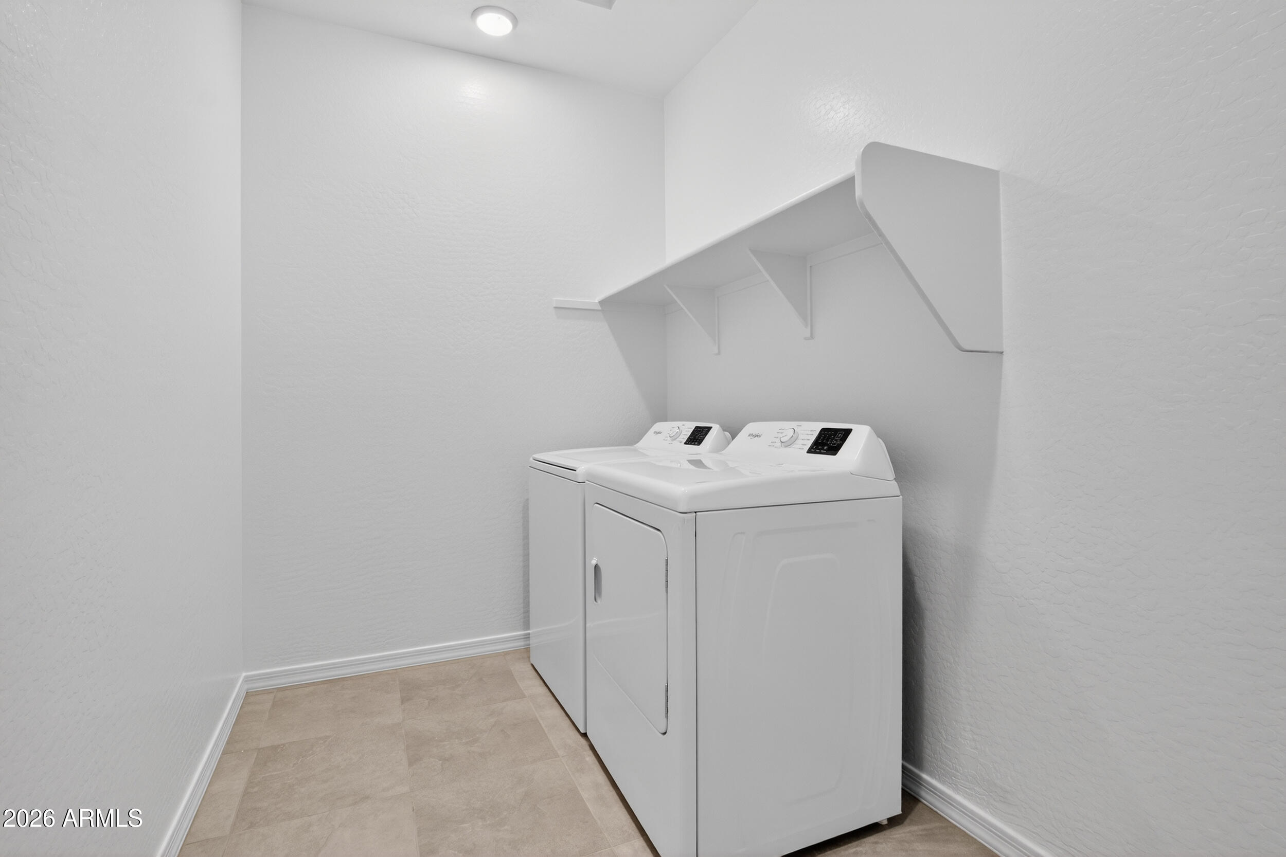 24244 W RAYMOND Street