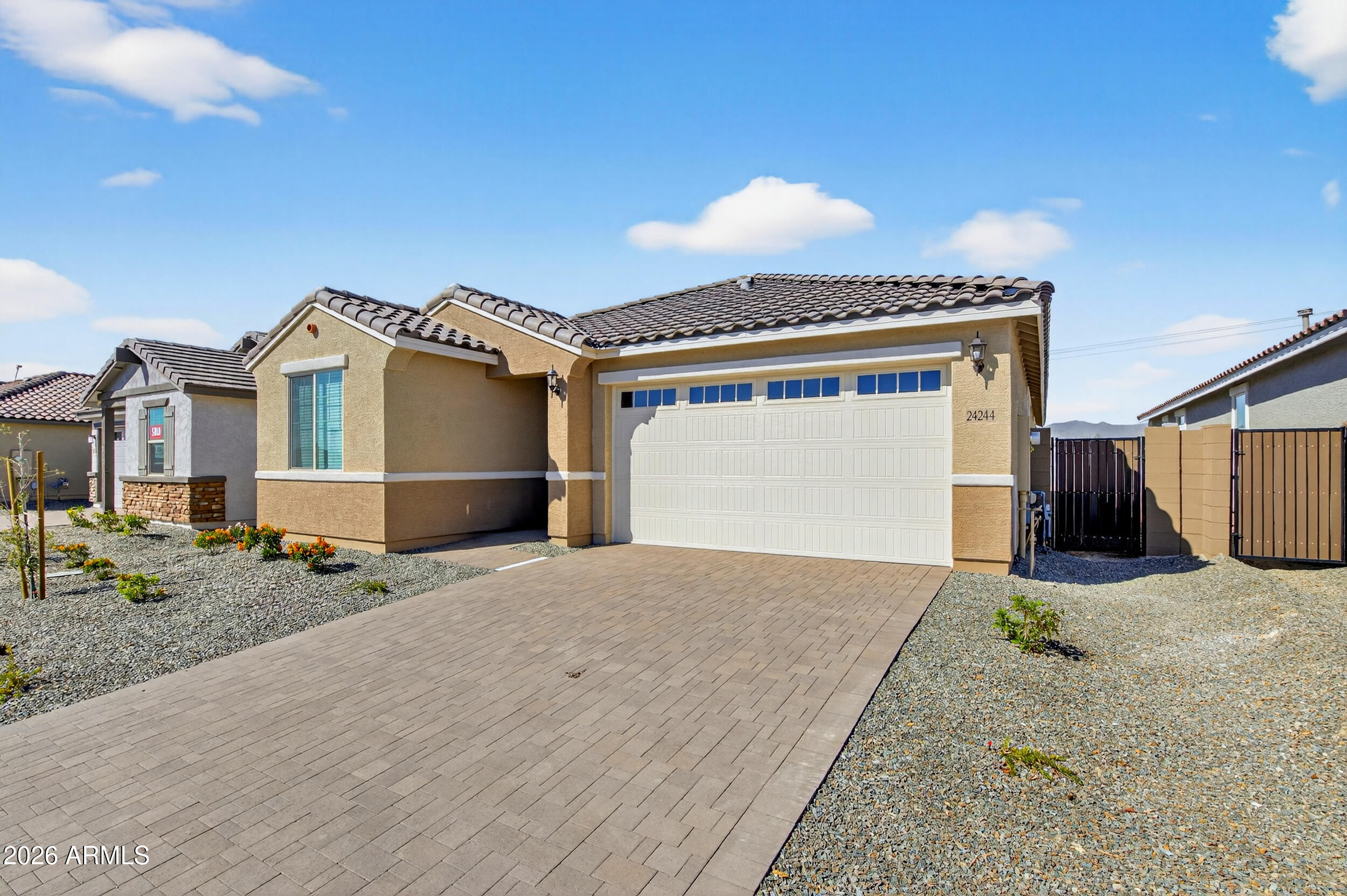 24244 W RAYMOND Street