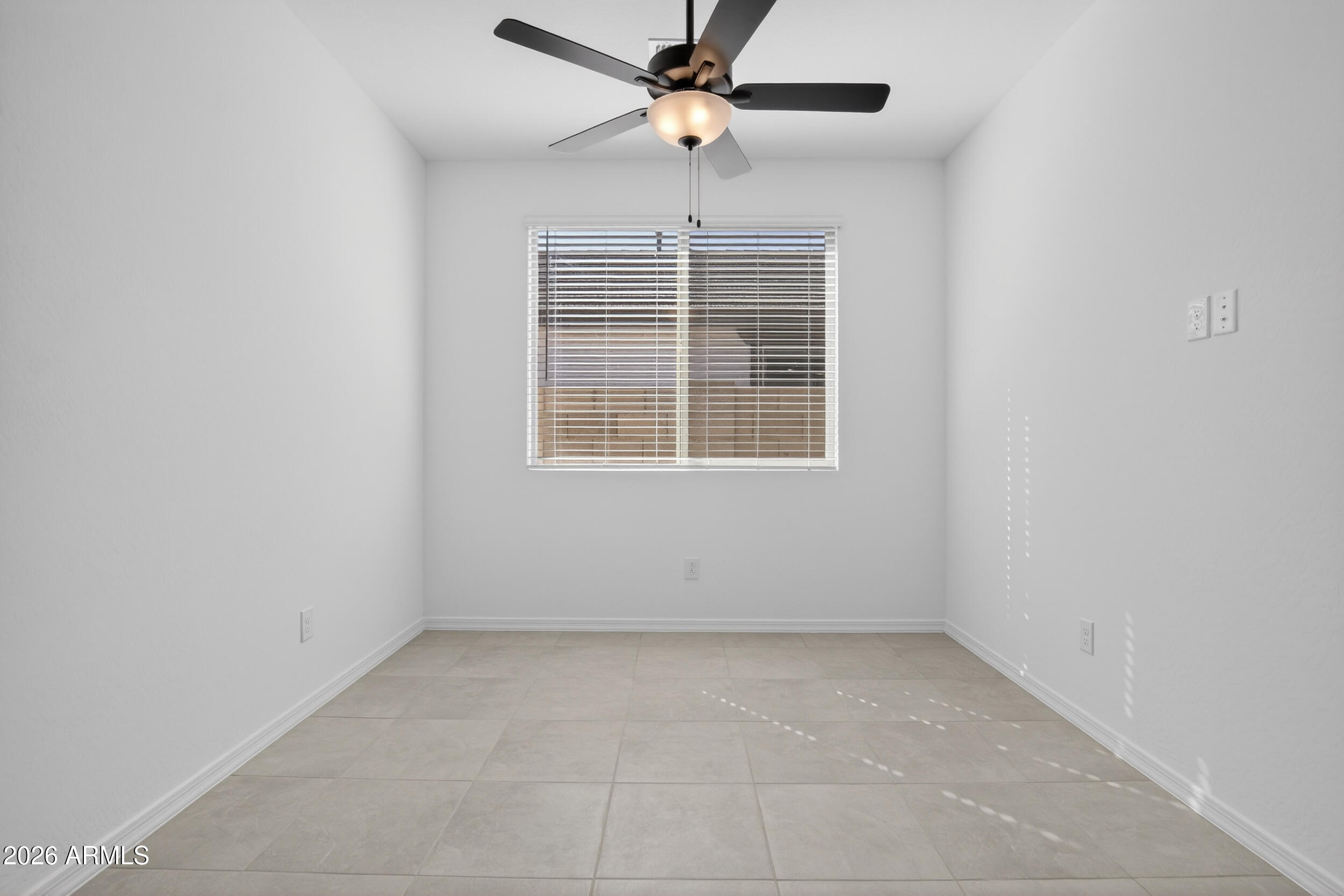 24244 W RAYMOND Street