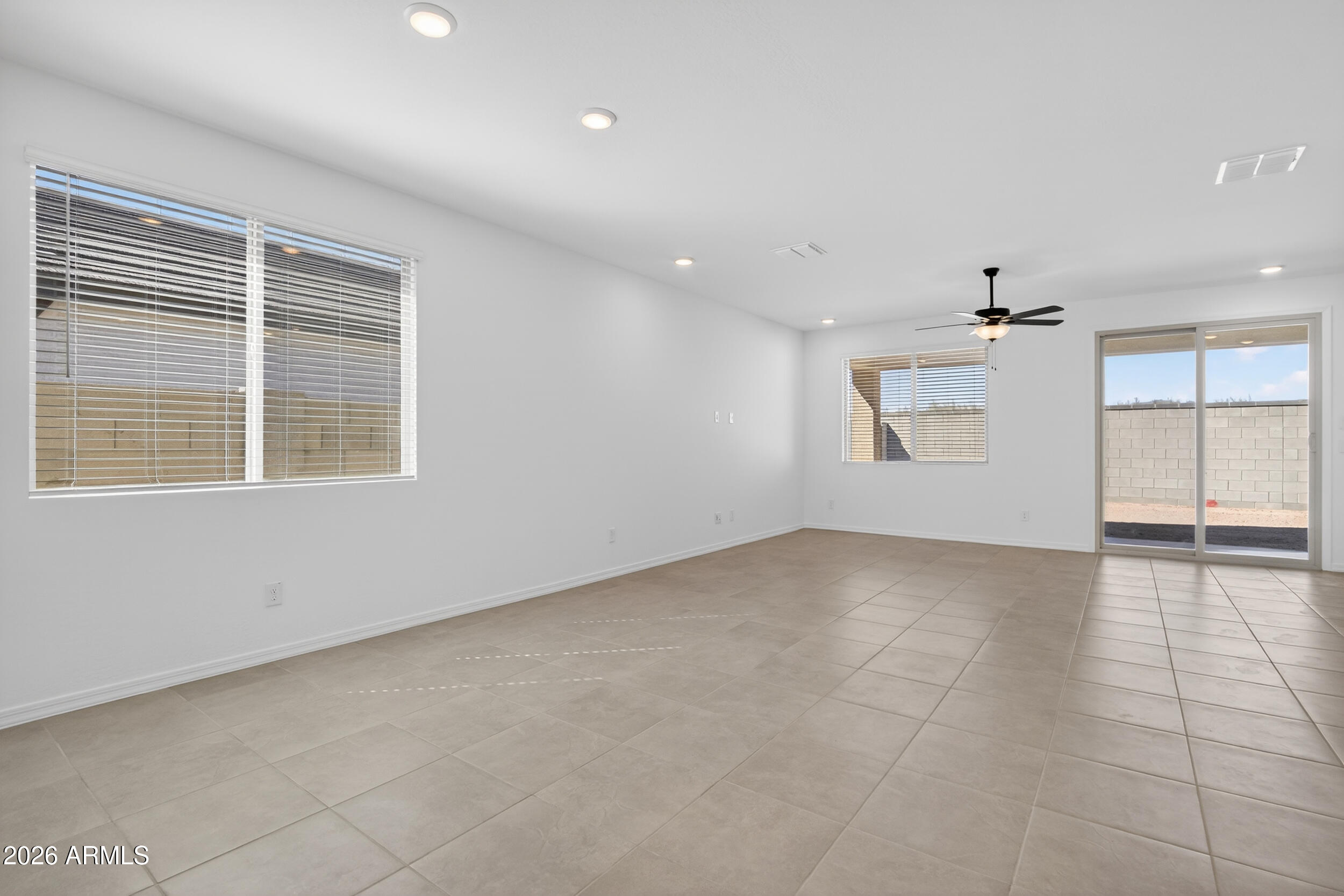 24244 W RAYMOND Street