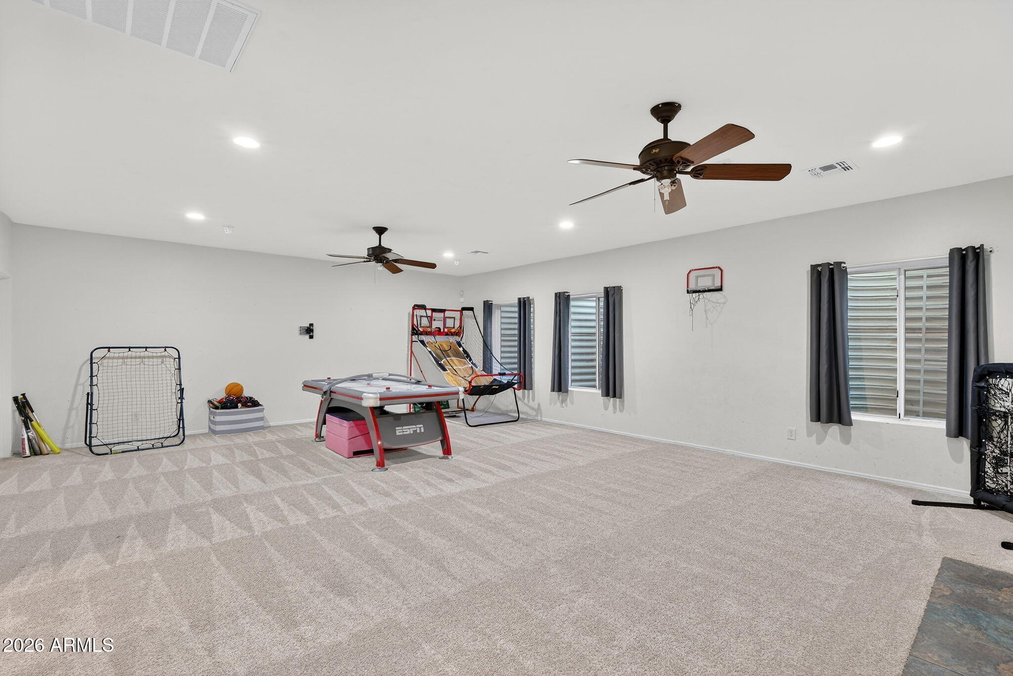 2860 E CAMELLIA Drive