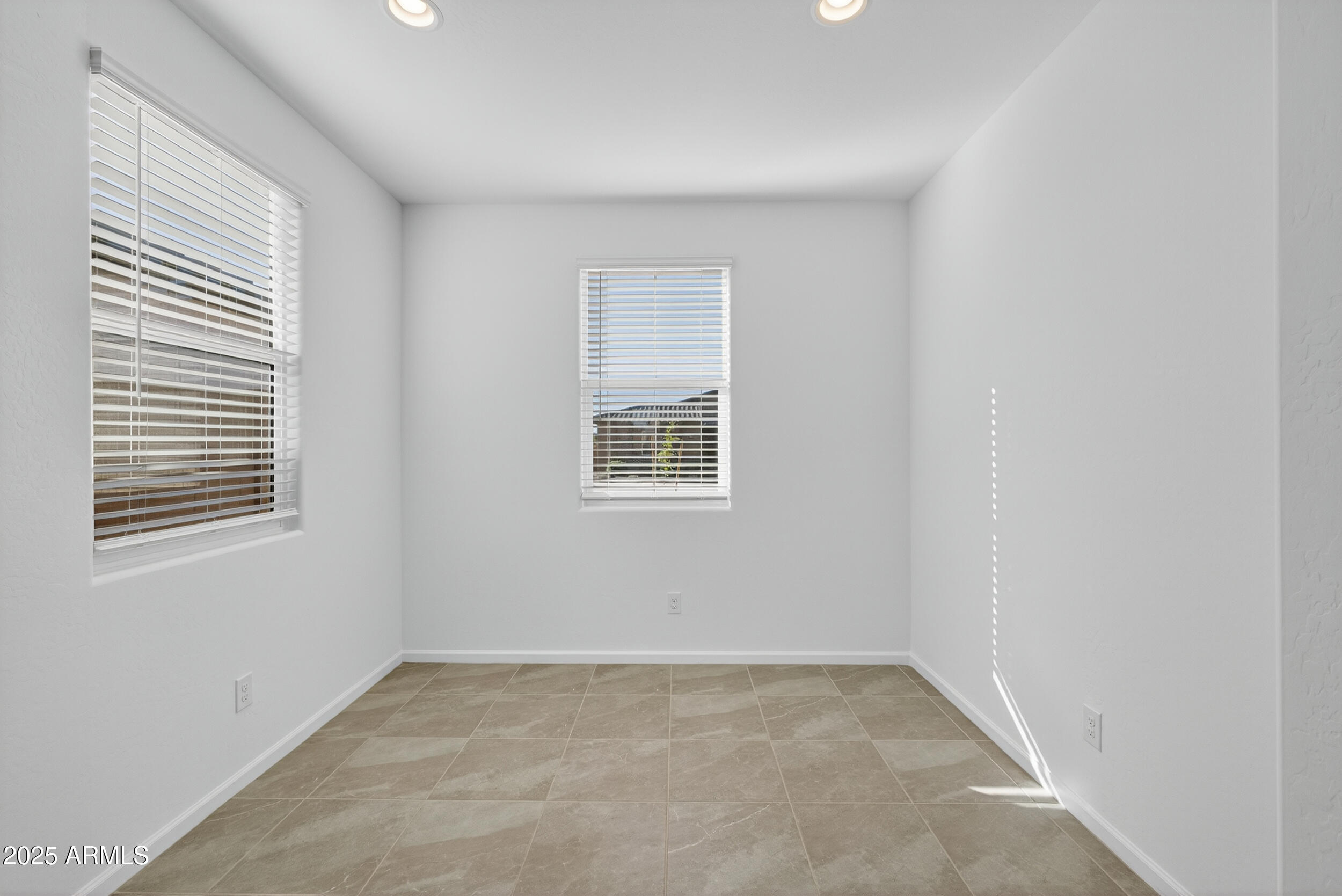 2994 E BARREL RACE Road