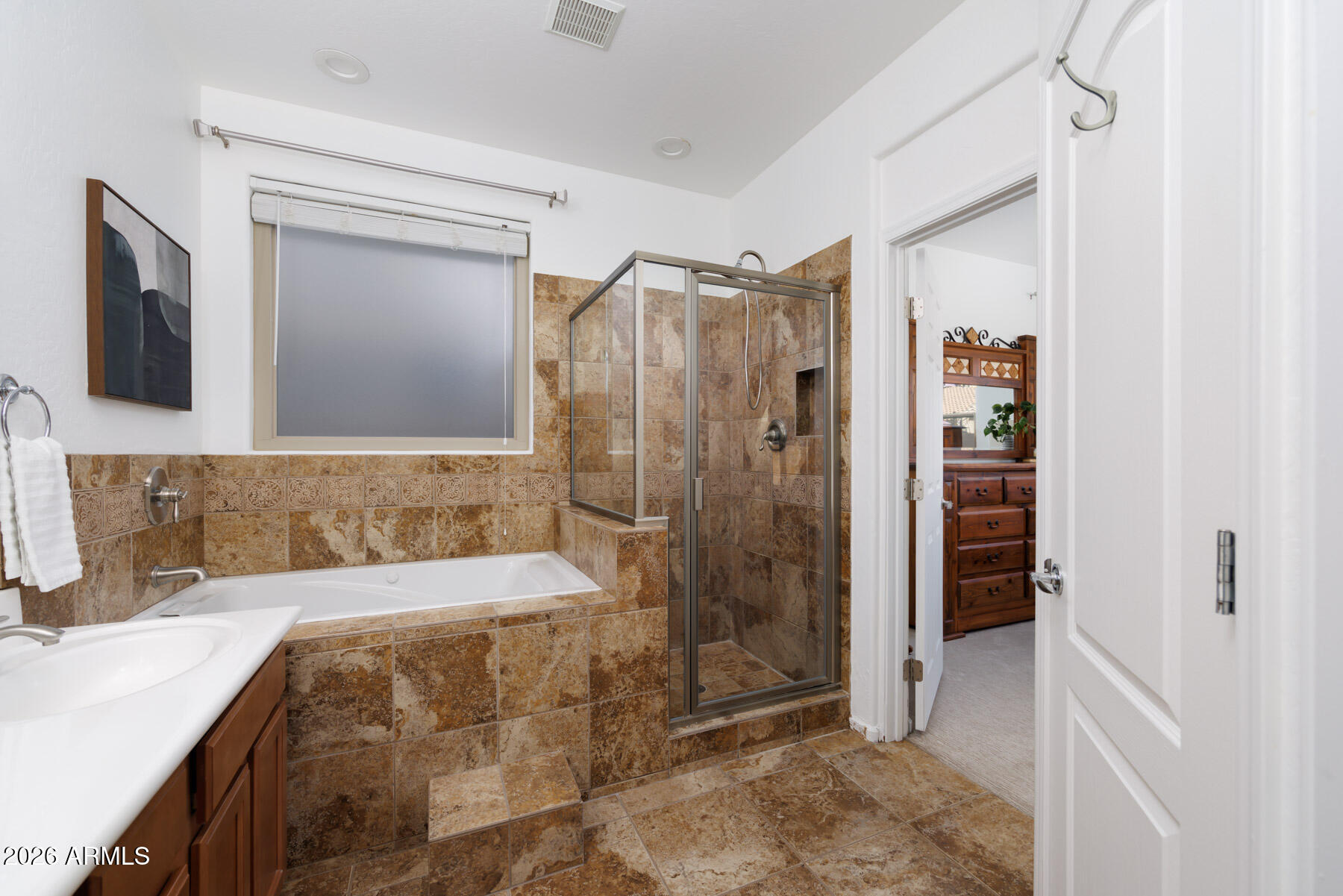 19403 E ARROWHEAD Trail