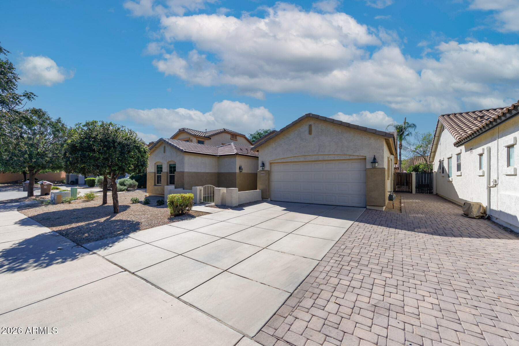 19403 E ARROWHEAD Trail