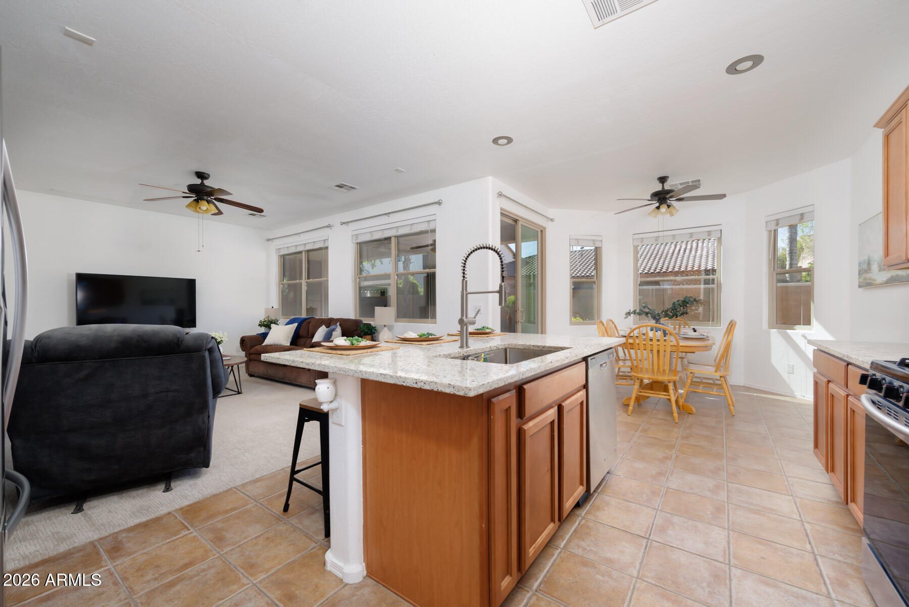 19403 E ARROWHEAD Trail