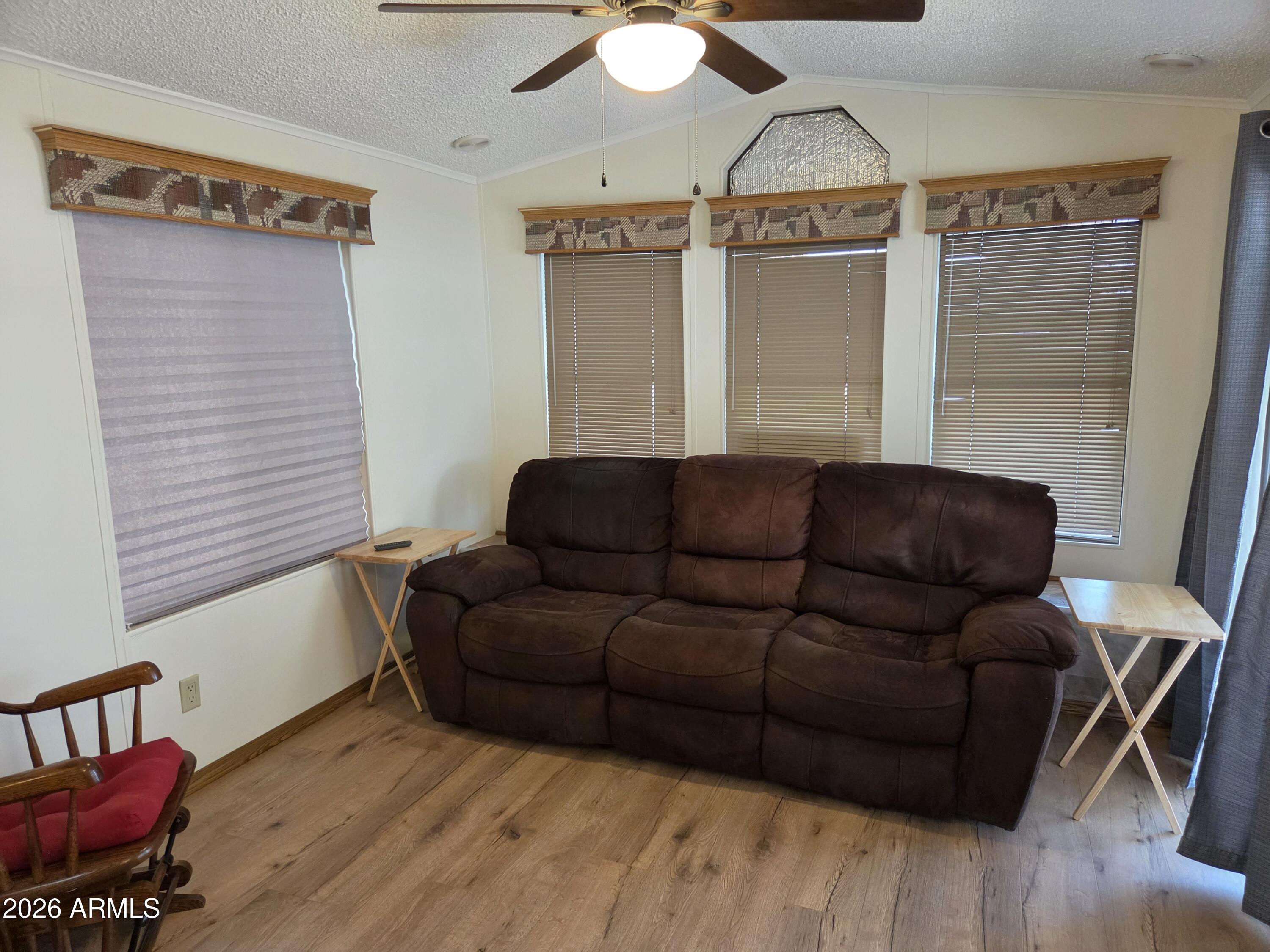 1152 S SIOUX Drive