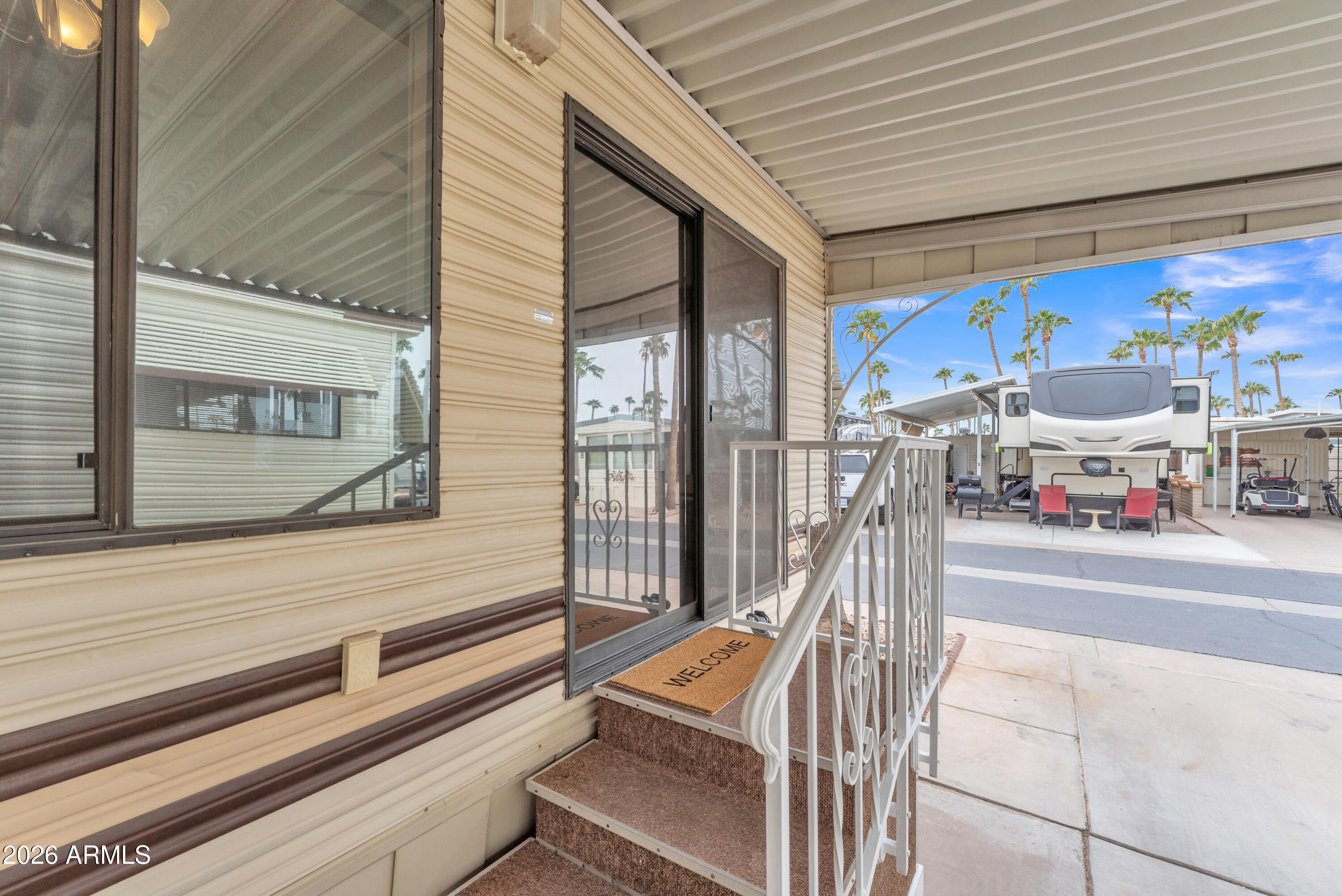 1152 S SIOUX Drive