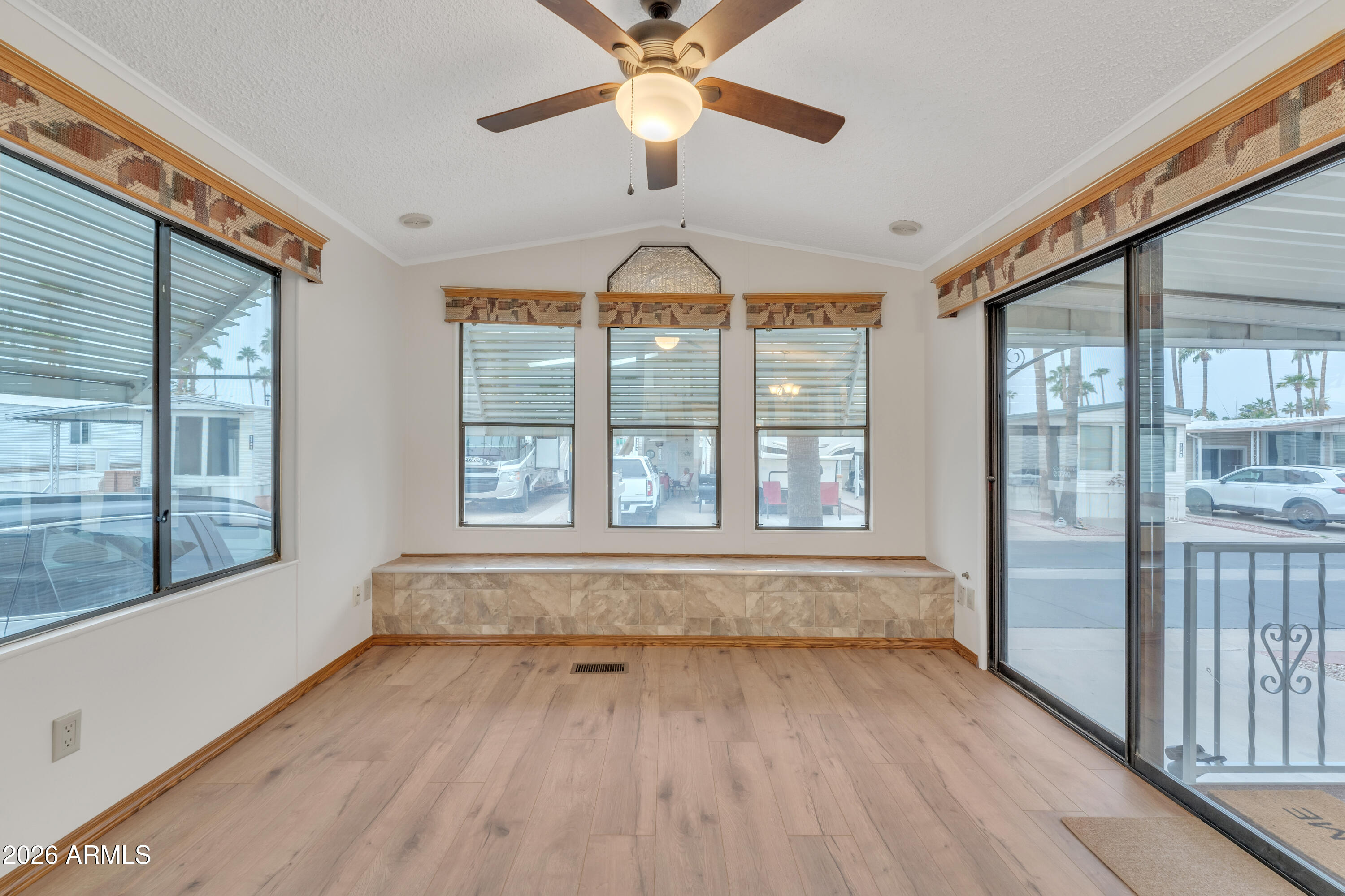 1152 S SIOUX Drive