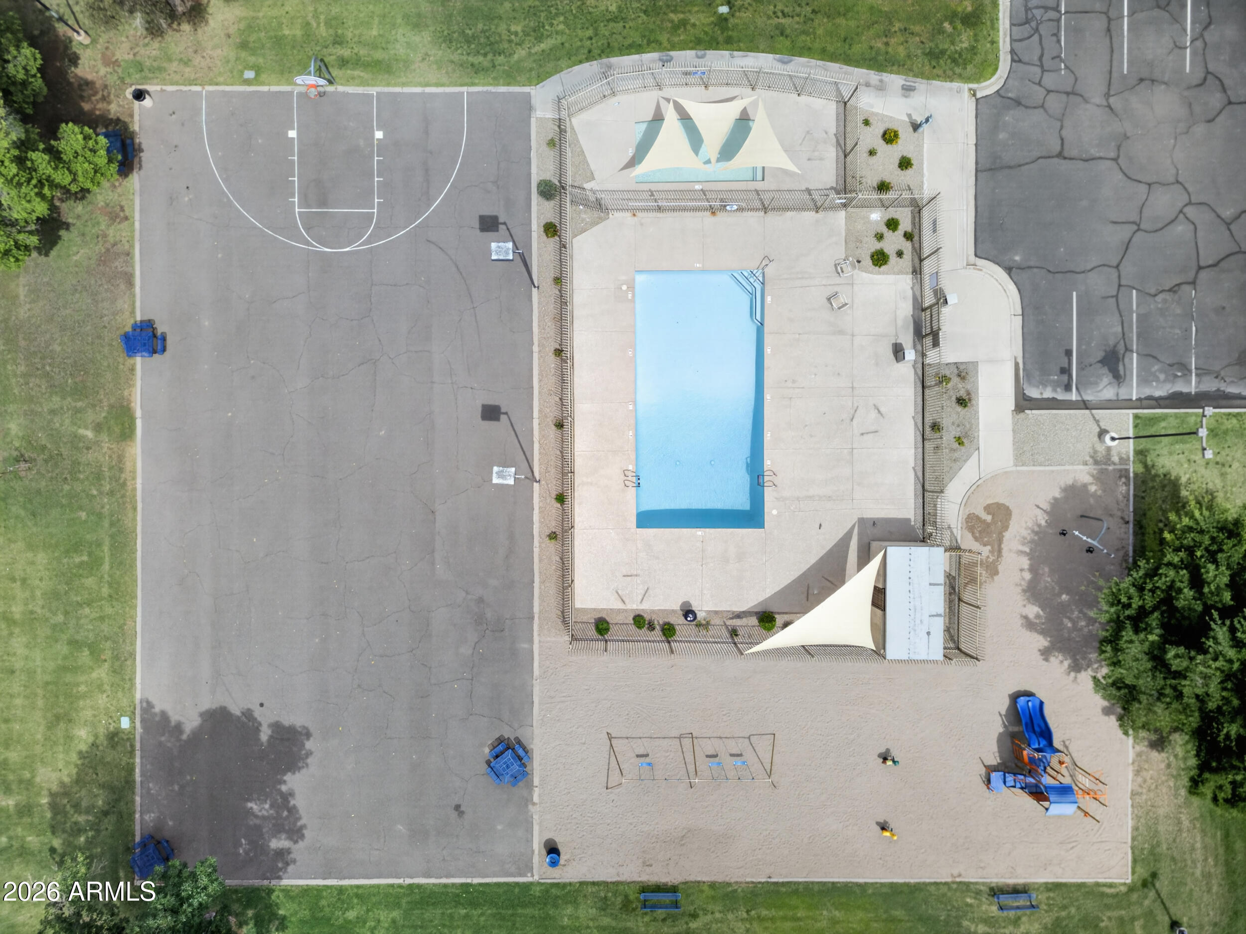 1753 E JACINTO Circle