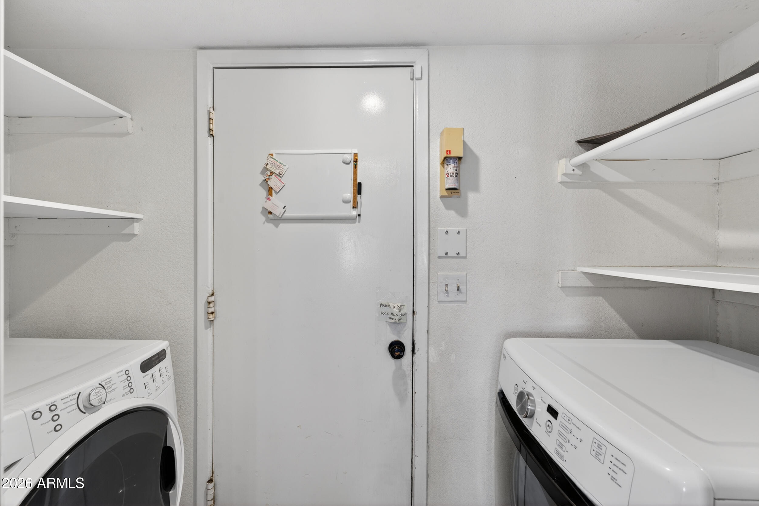 1753 E JACINTO Circle