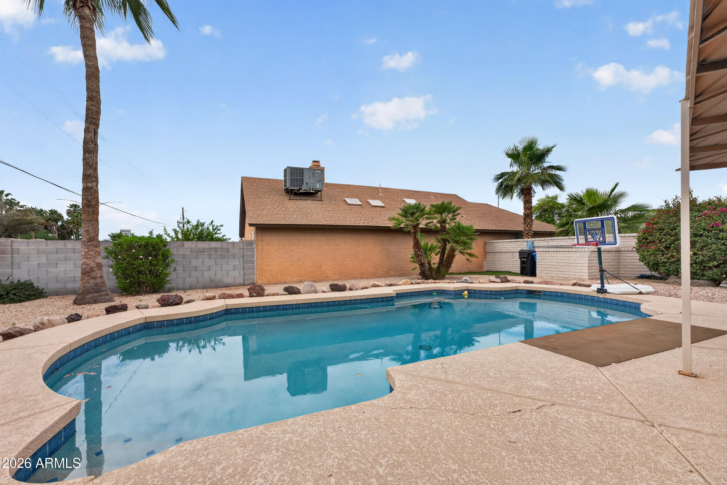 1753 E JACINTO Circle