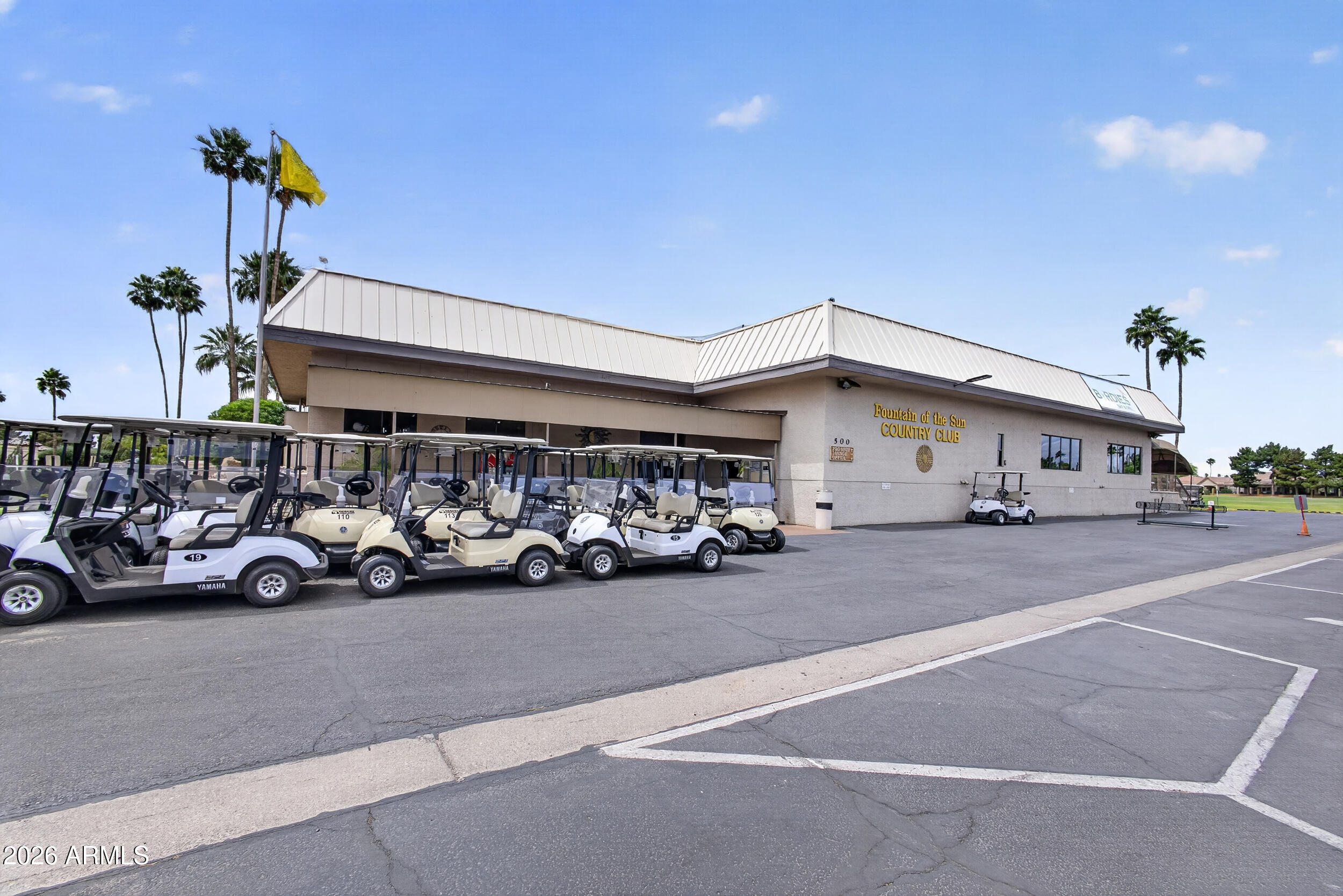 523 S PARK VIEW Circle