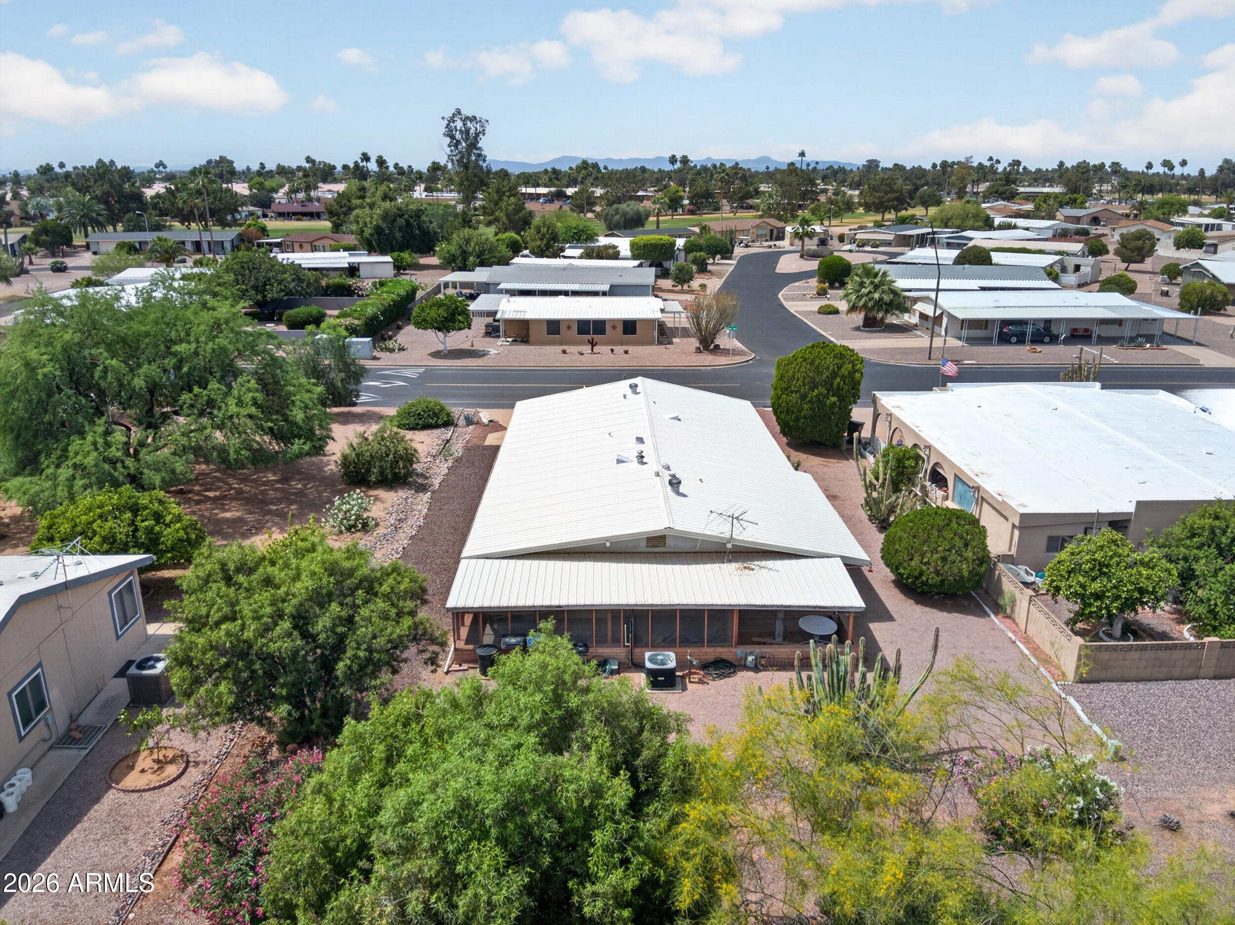 523 S PARK VIEW Circle