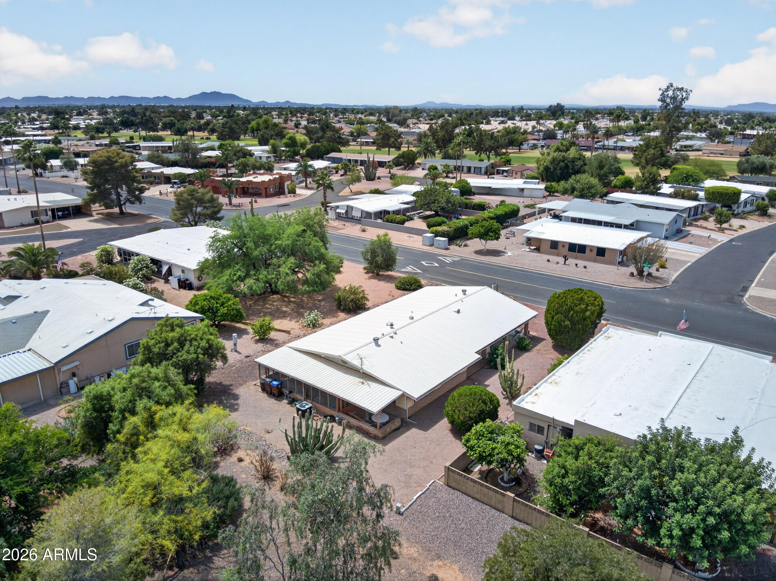 523 S PARK VIEW Circle