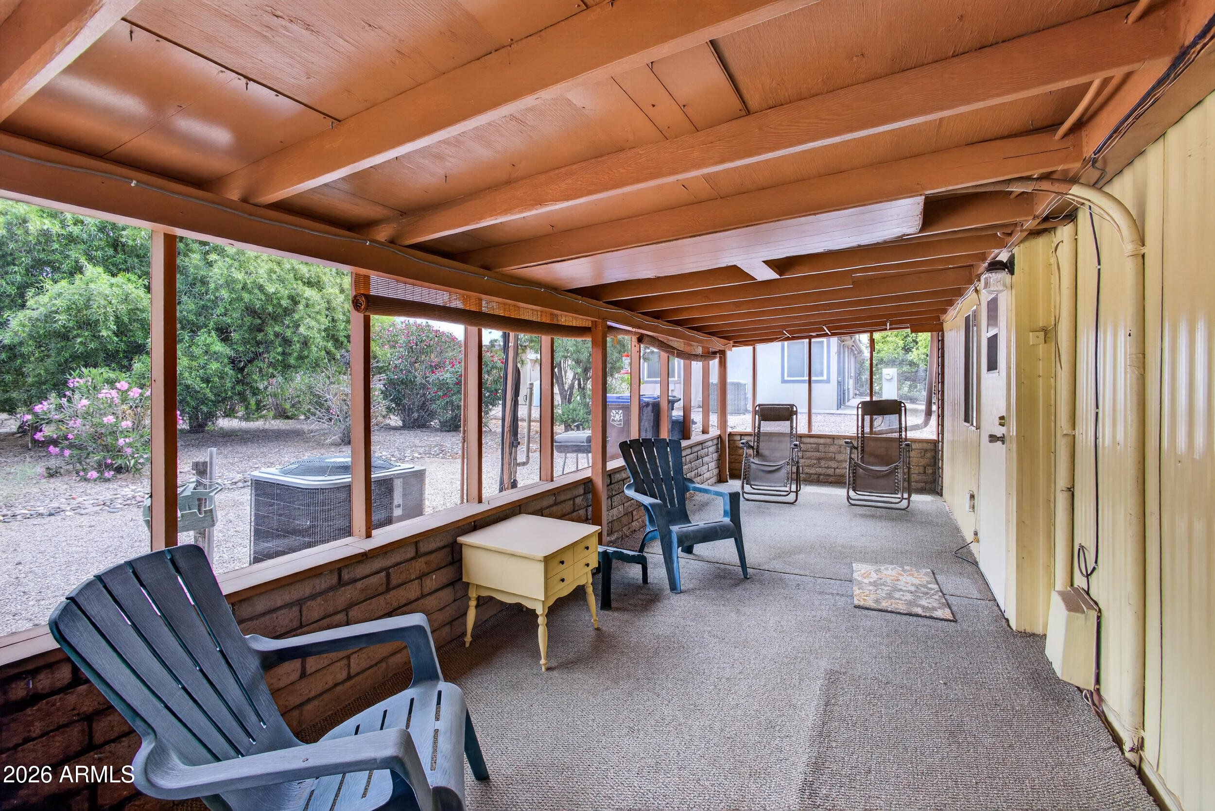 523 S PARK VIEW Circle