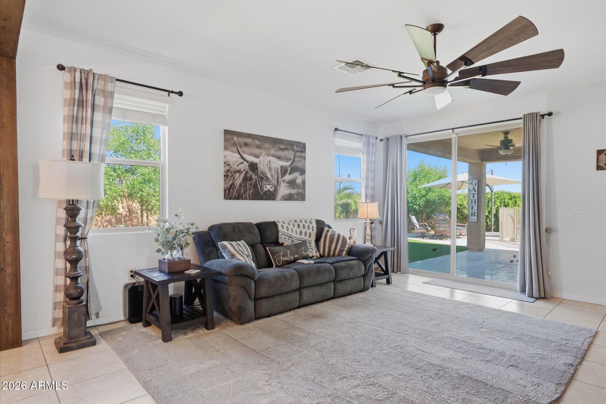 265 W TENIA Trail