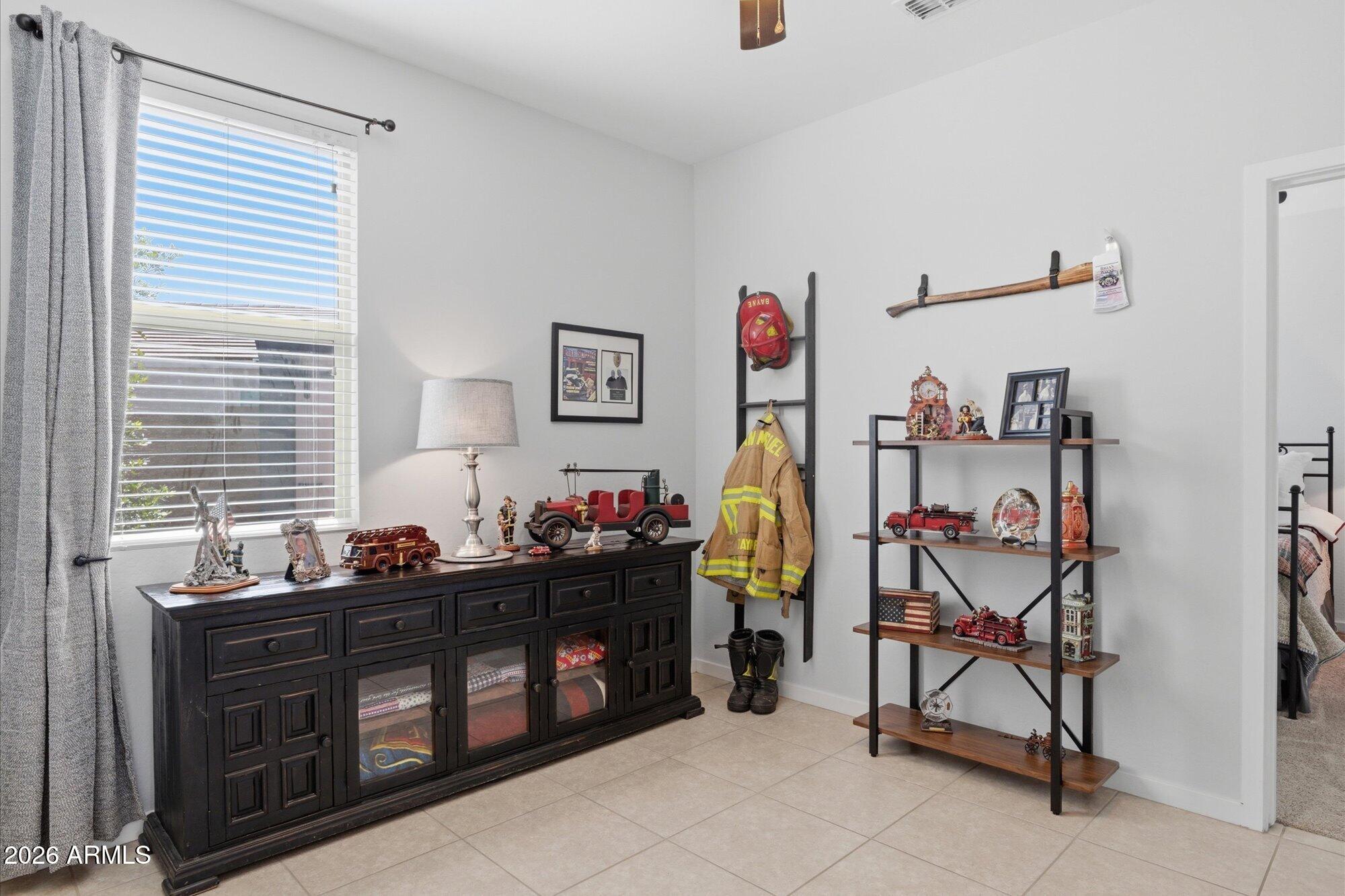 265 W TENIA Trail