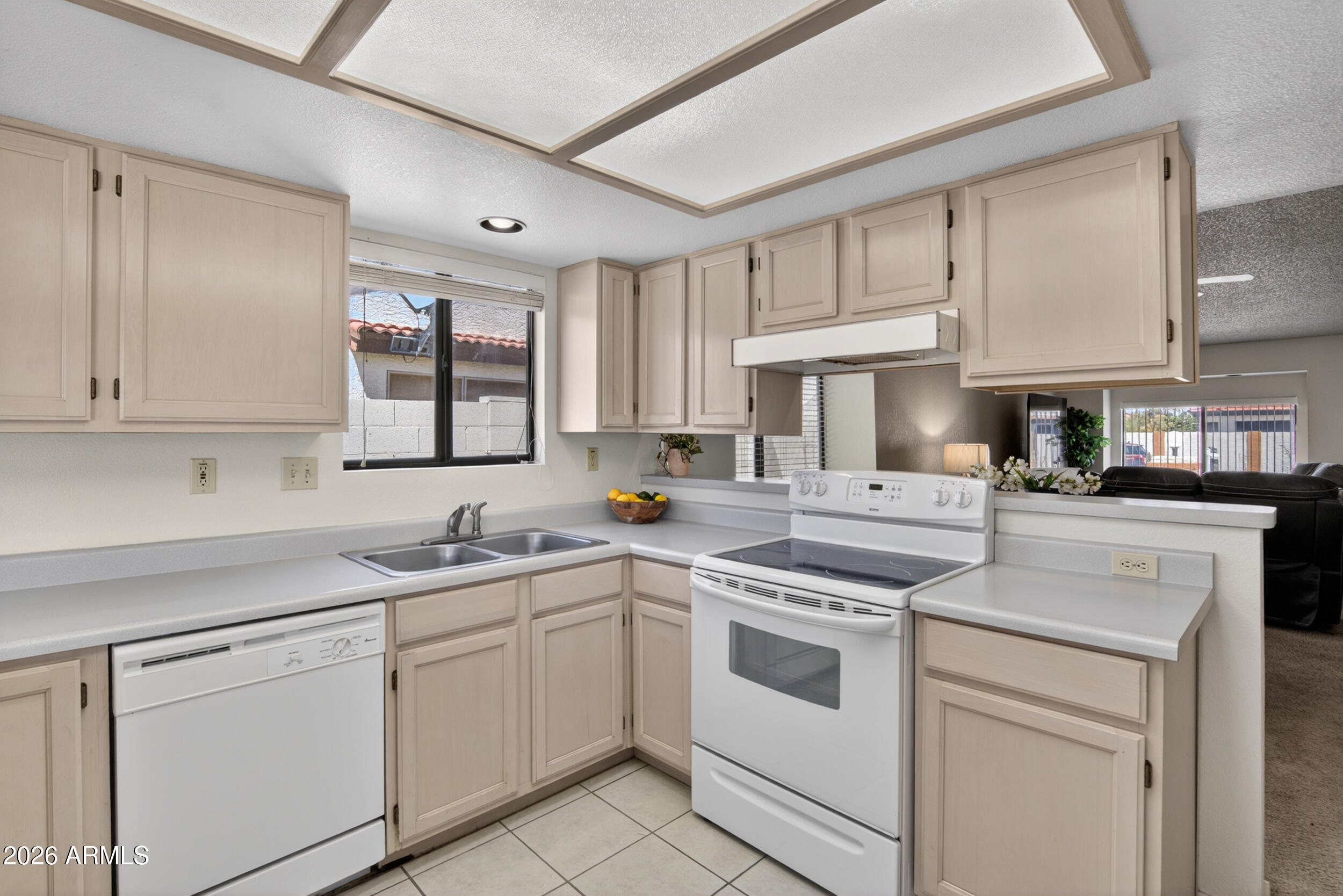 542 S HIGLEY Road 41