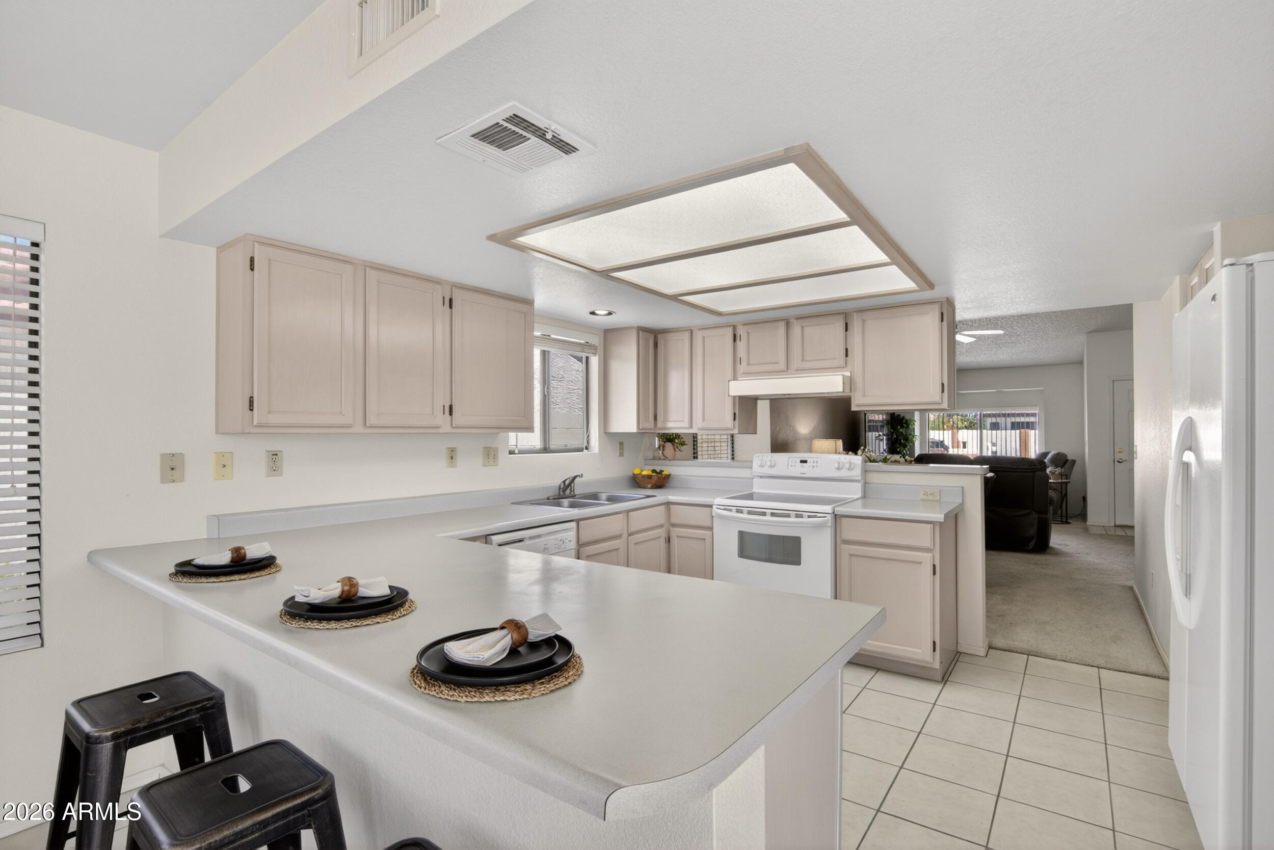 542 S HIGLEY Road 41