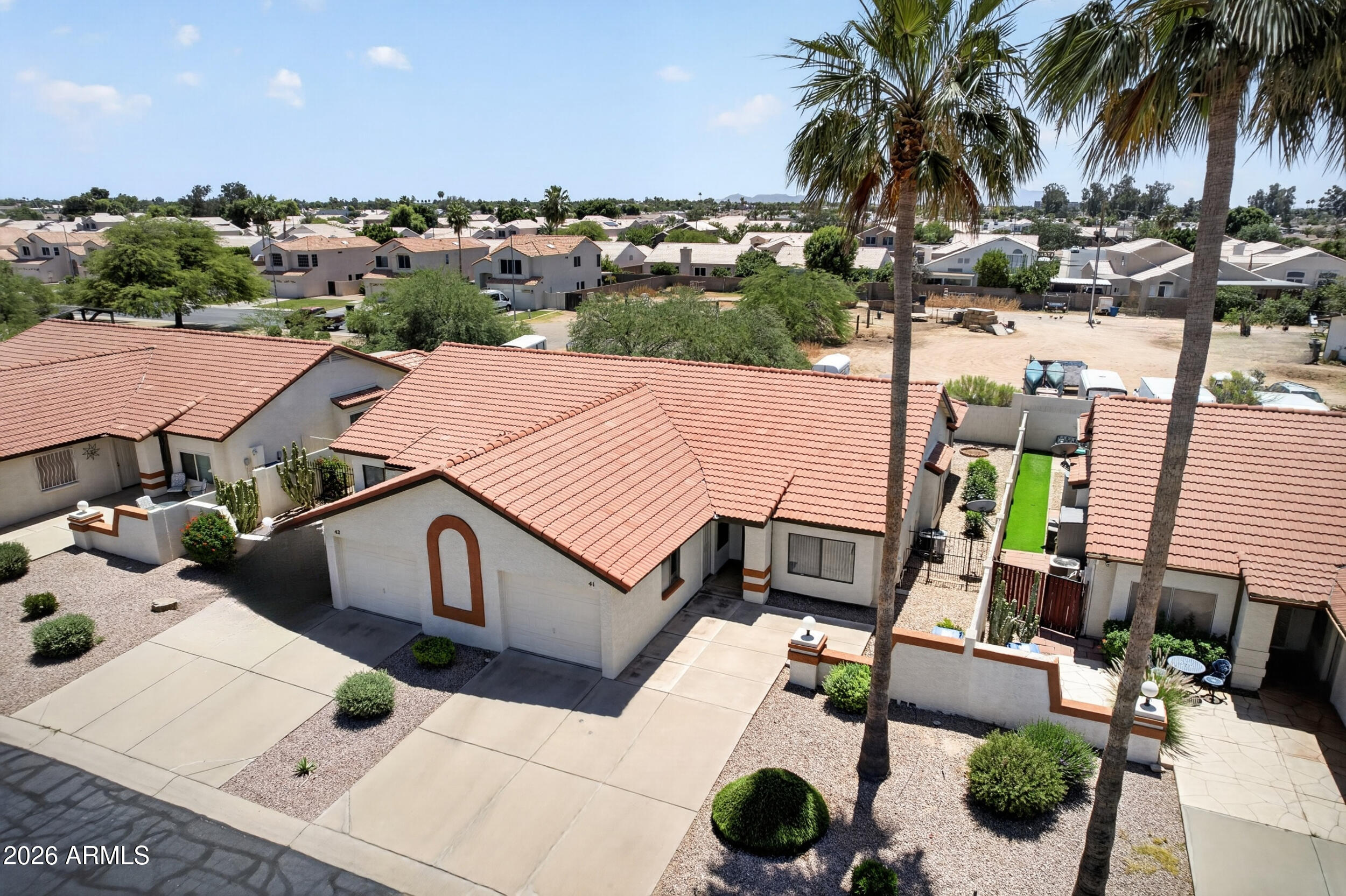 542 S HIGLEY Road 41