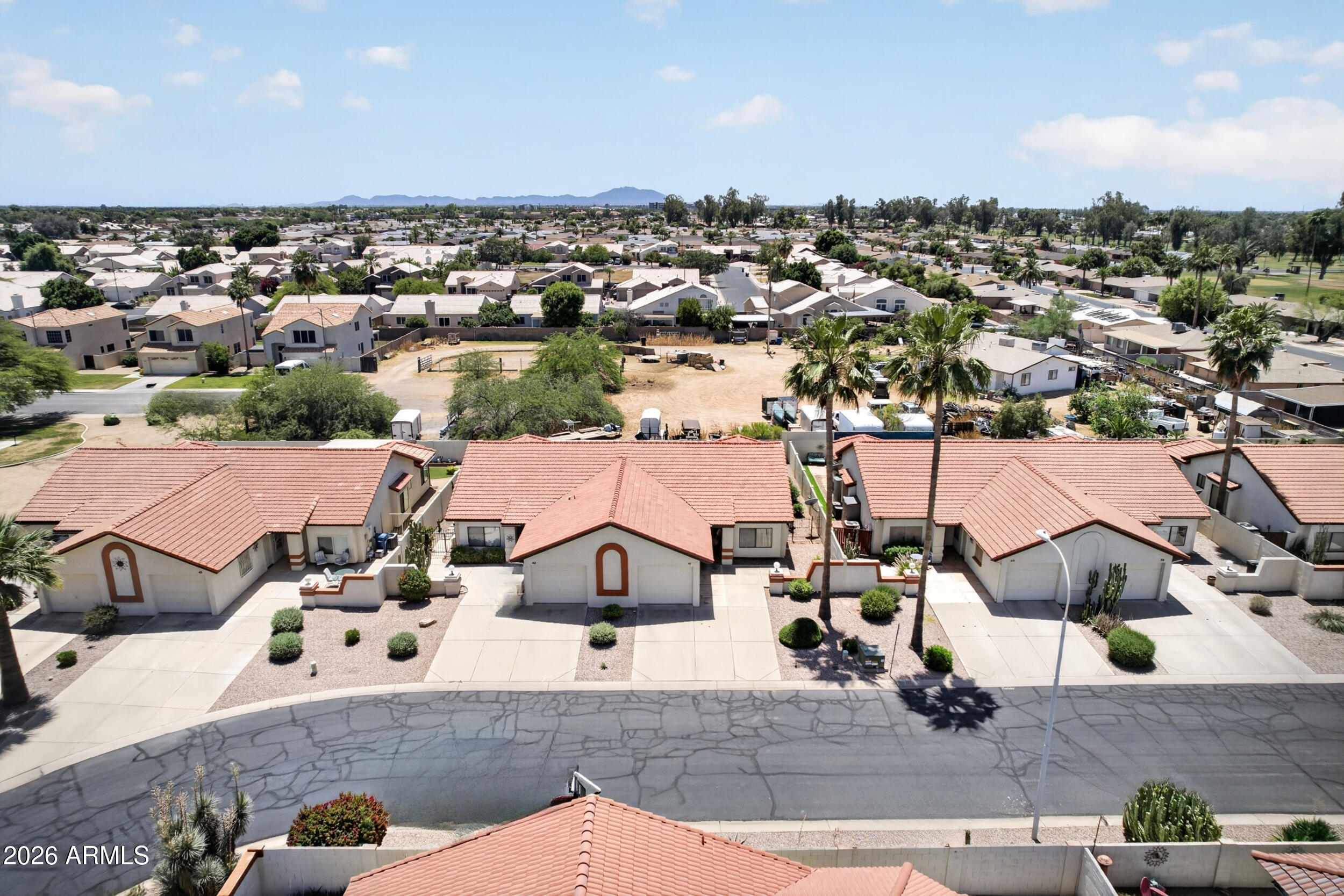 542 S HIGLEY Road 41