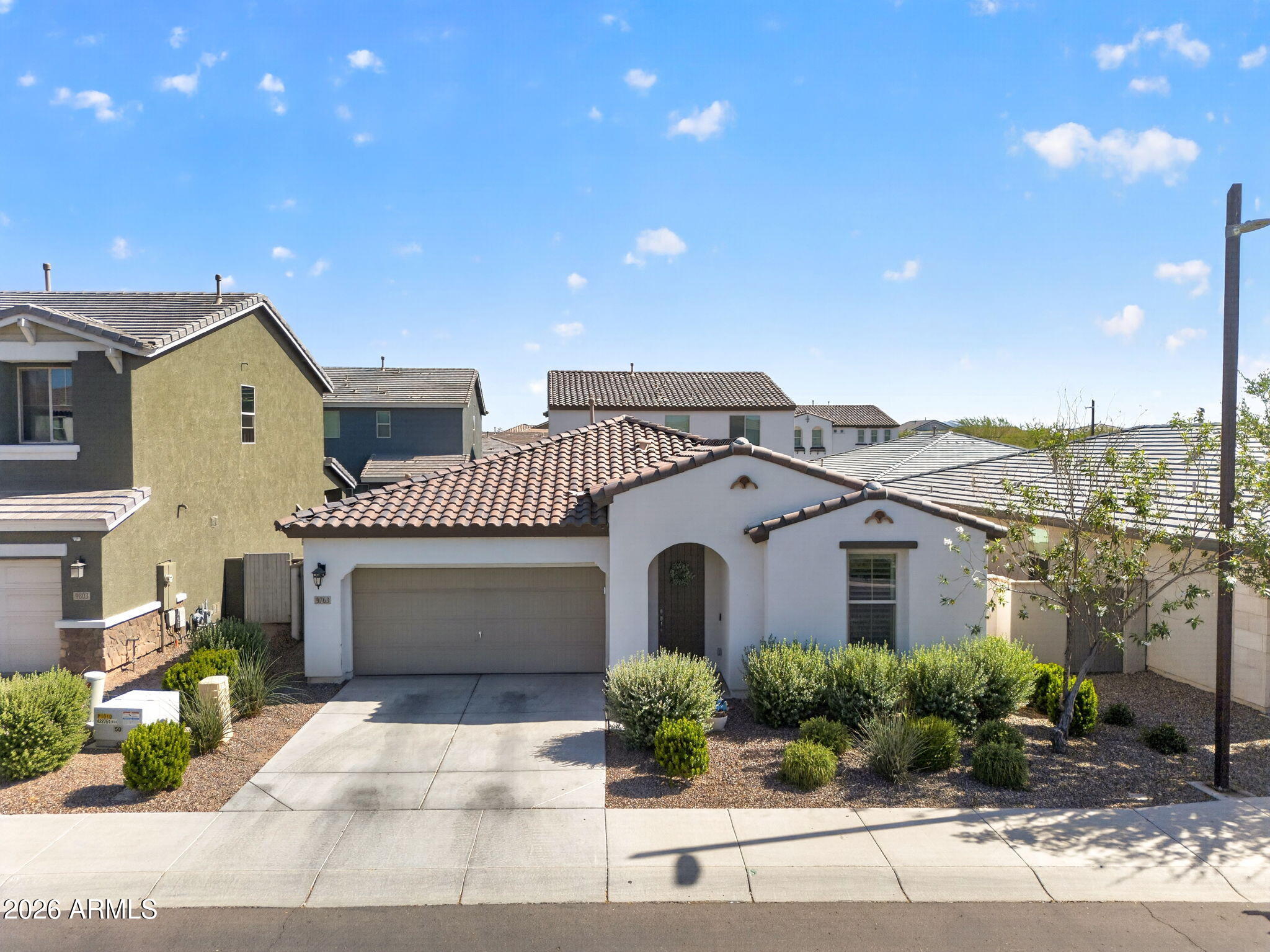 9763 E SUBURBAN Drive