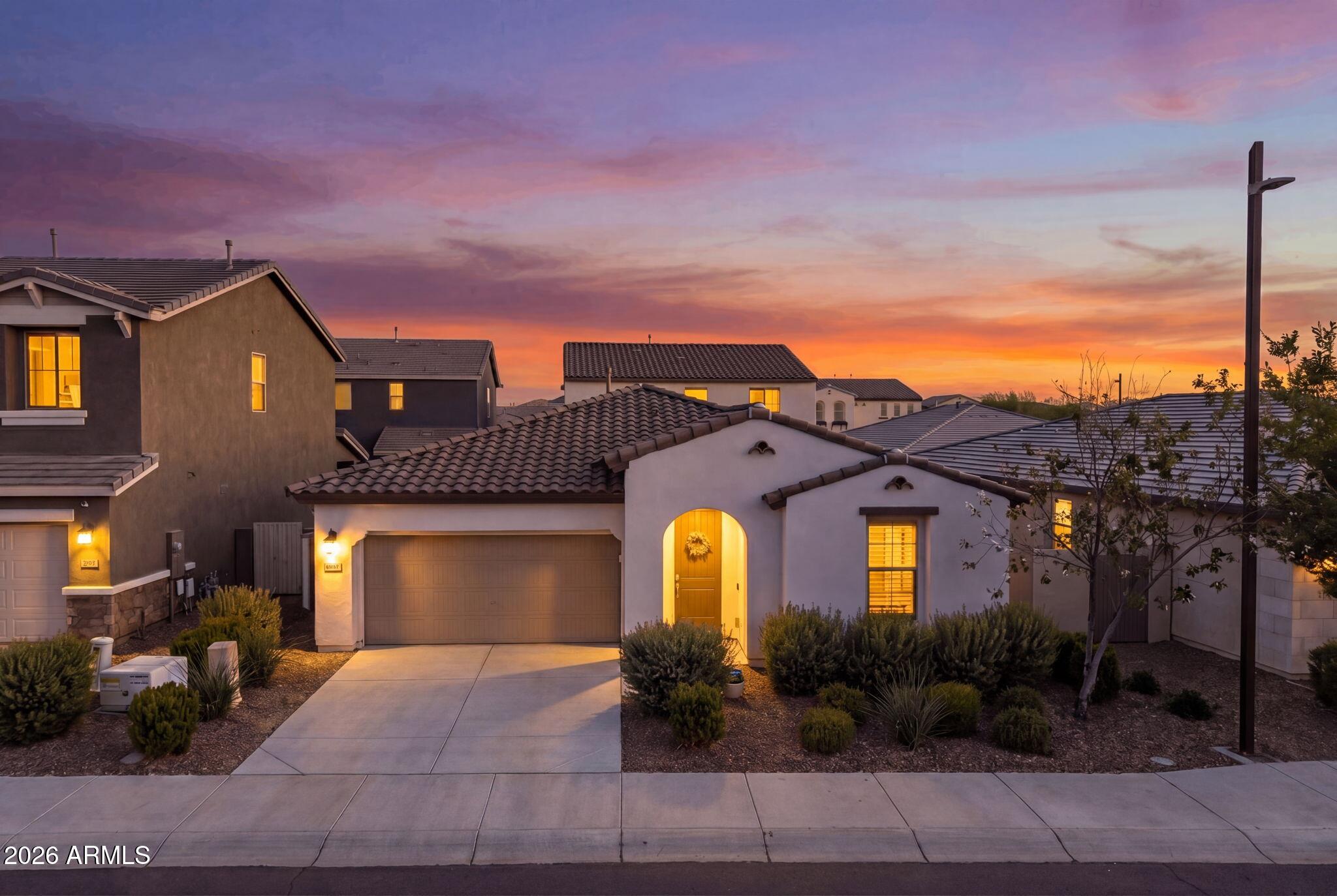 9763 E SUBURBAN Drive